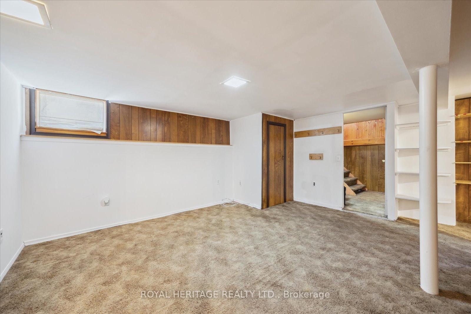 Photo 24 of 304 Rosedale Drive, Whitby, Downtown Whitby — HOMEH