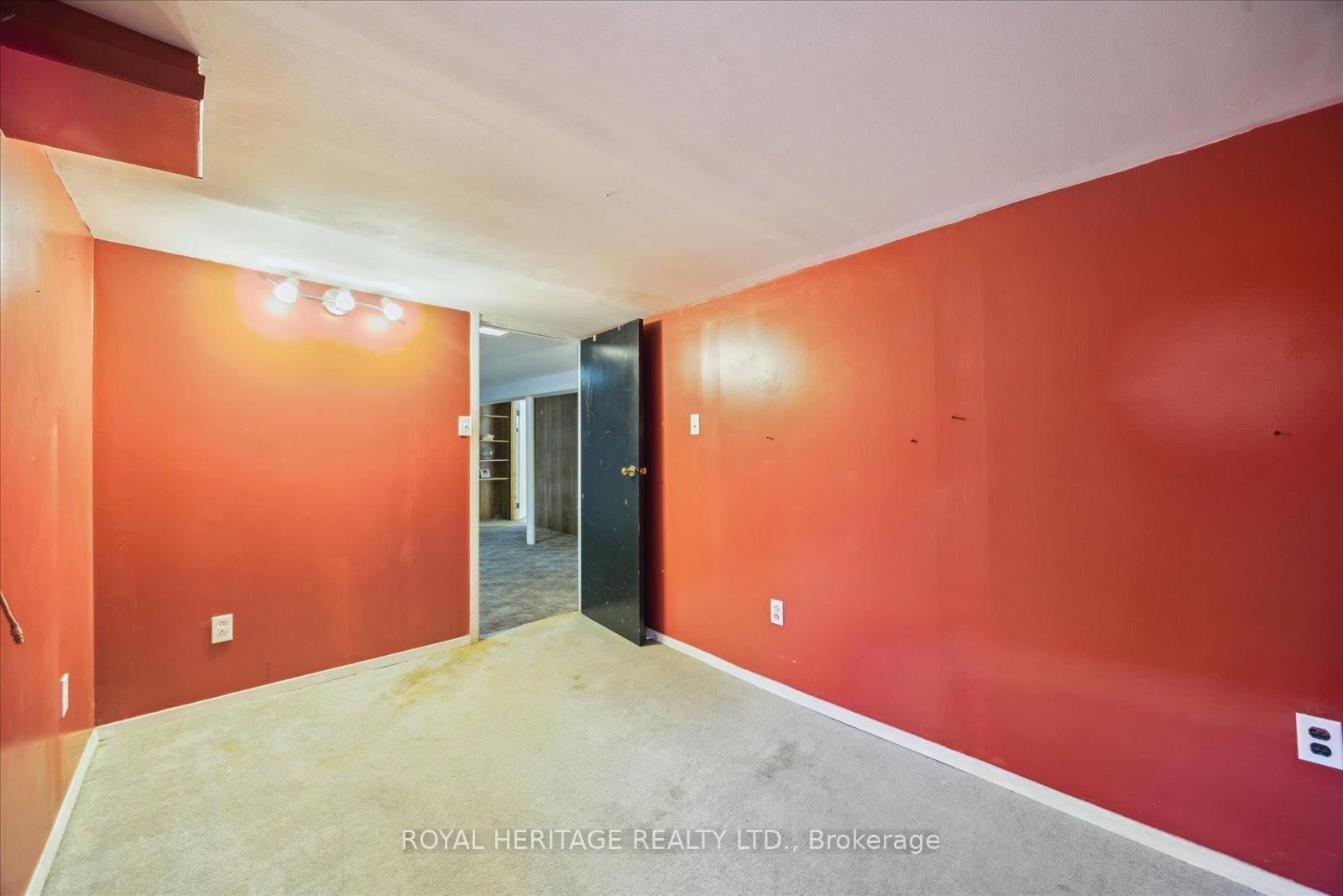 Photo 28 of 304 Rosedale Drive, Whitby, Downtown Whitby — HOMEH