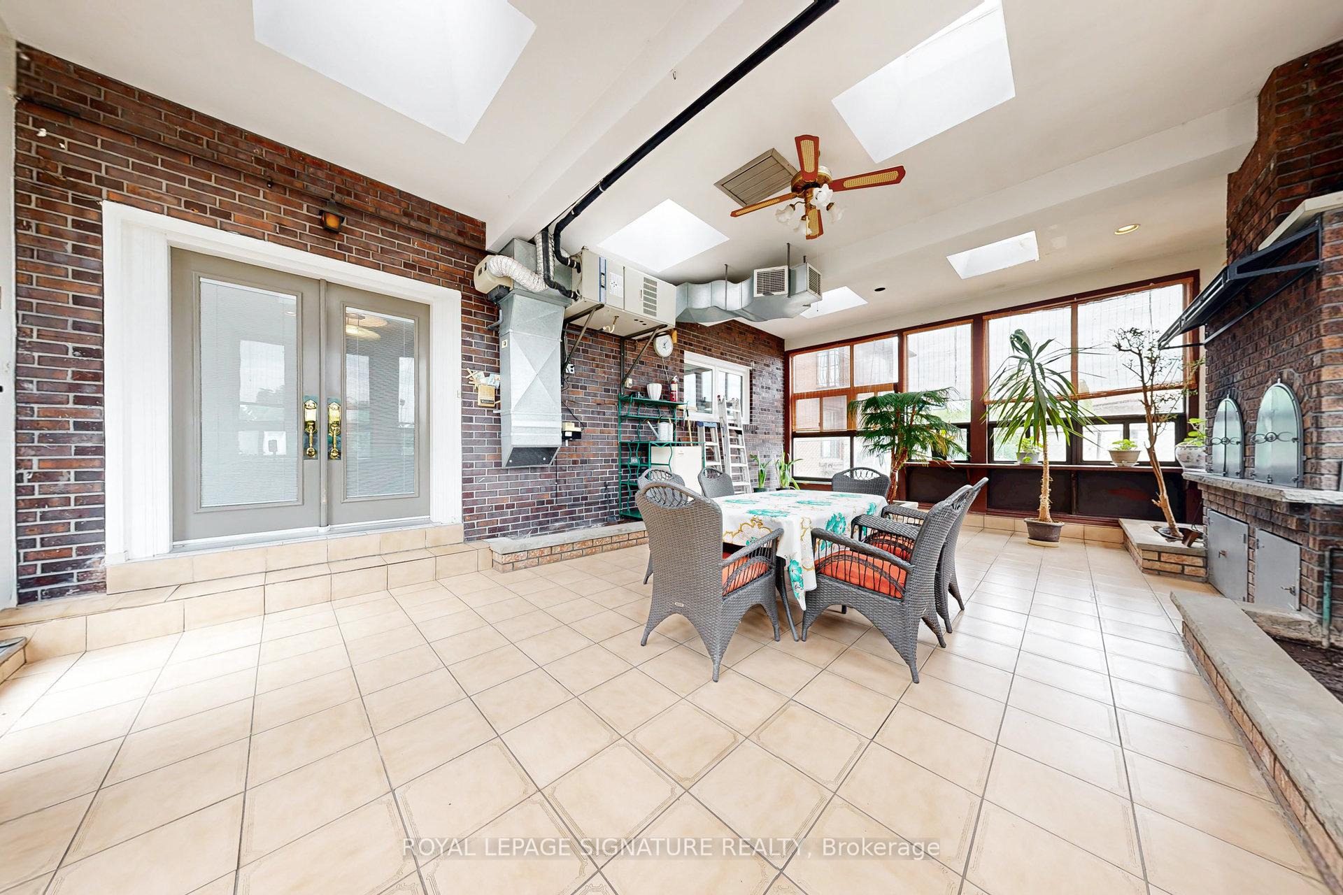 Photo 26 of 59 Lewis Drive, Vaughan, West Woodbridge — HOMEH