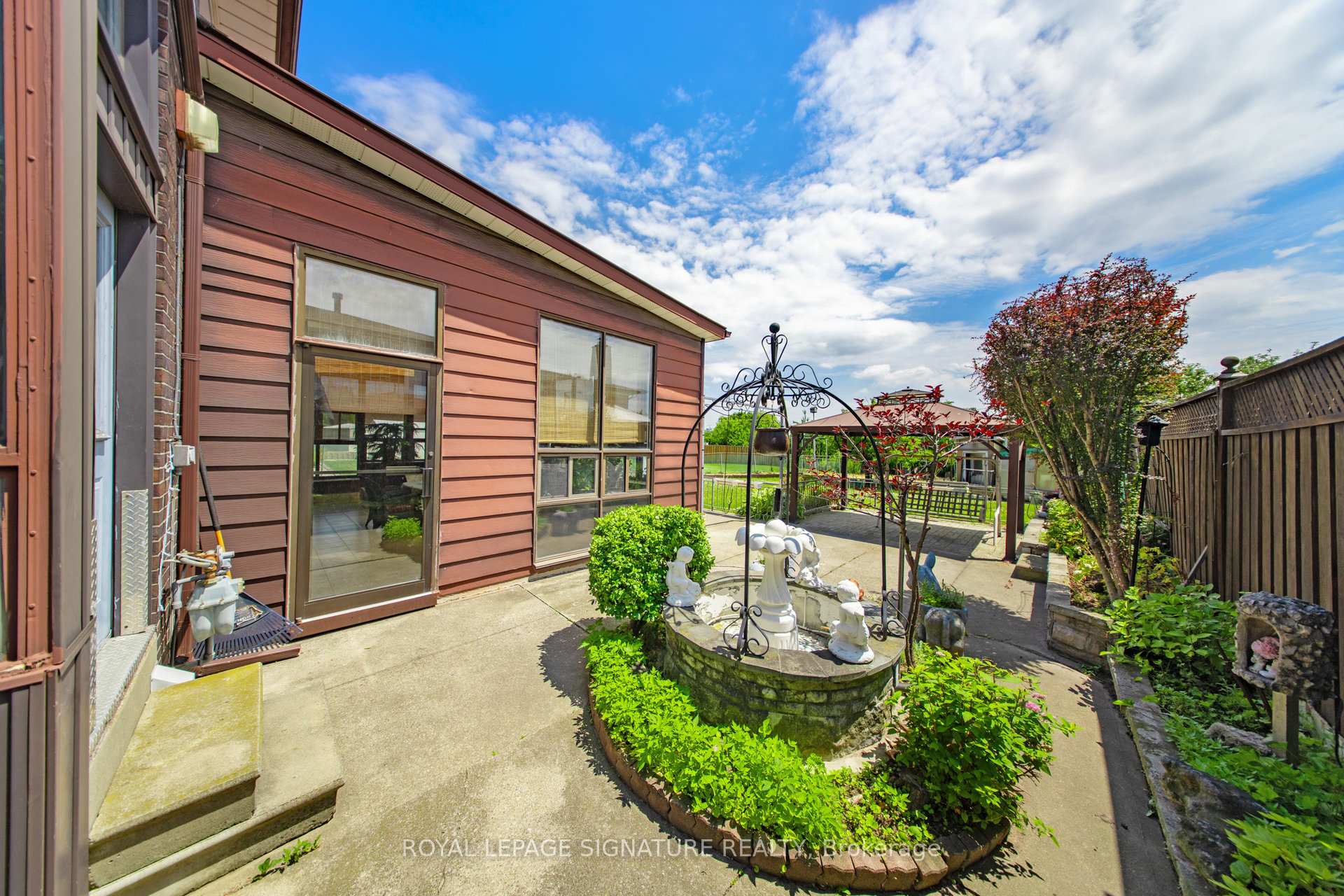 Photo 27 of 59 Lewis Drive, Vaughan, West Woodbridge — HOMEH
