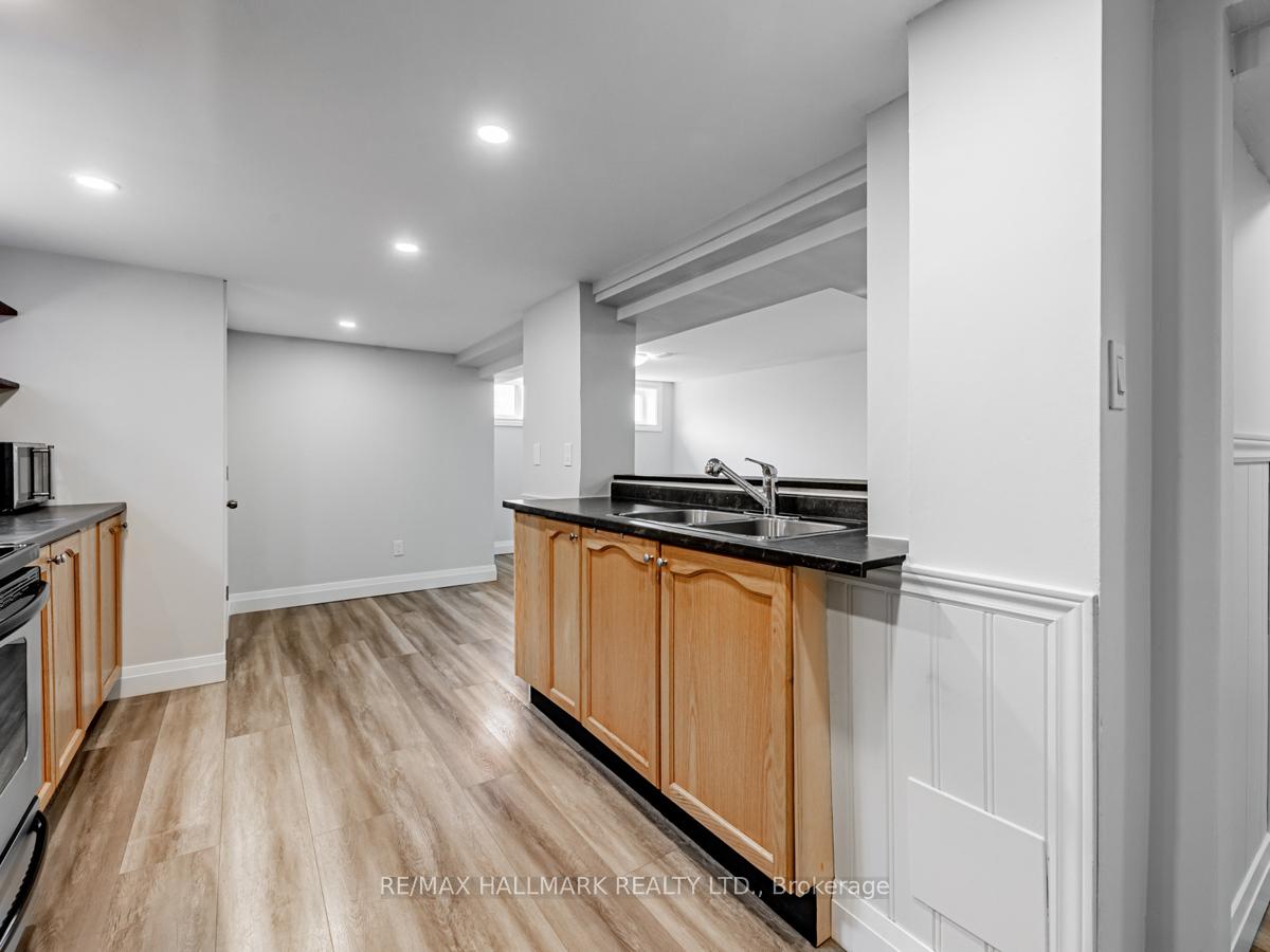 Photo 7 of Unit Lower, 129 Lupin Drive, Whitby, Downtown Whitby — HOMEH