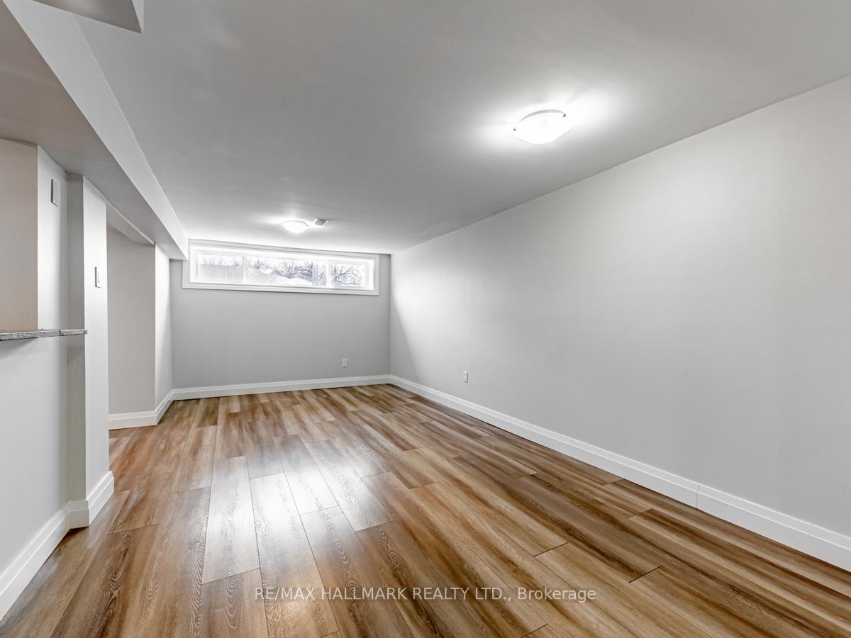 Photo 15 of Unit Lower, 129 Lupin Drive, Whitby, Downtown Whitby — HOMEH