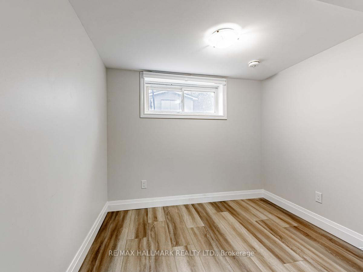 Photo 21 of Unit Lower, 129 Lupin Drive, Whitby, Downtown Whitby — HOMEH