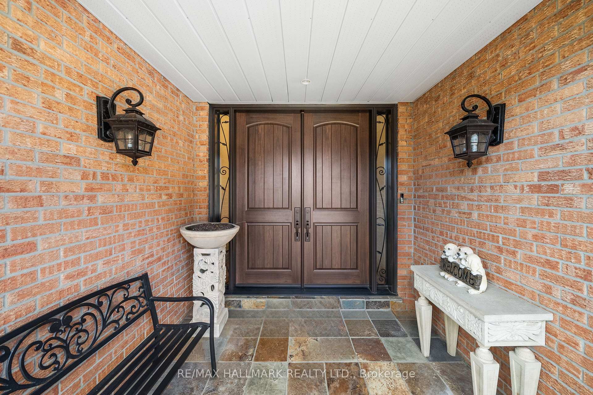 Photo 4 of 56 Sea Island Path, Markham, Bayview Fairway-Bayview Country Club Estates — HOMEH