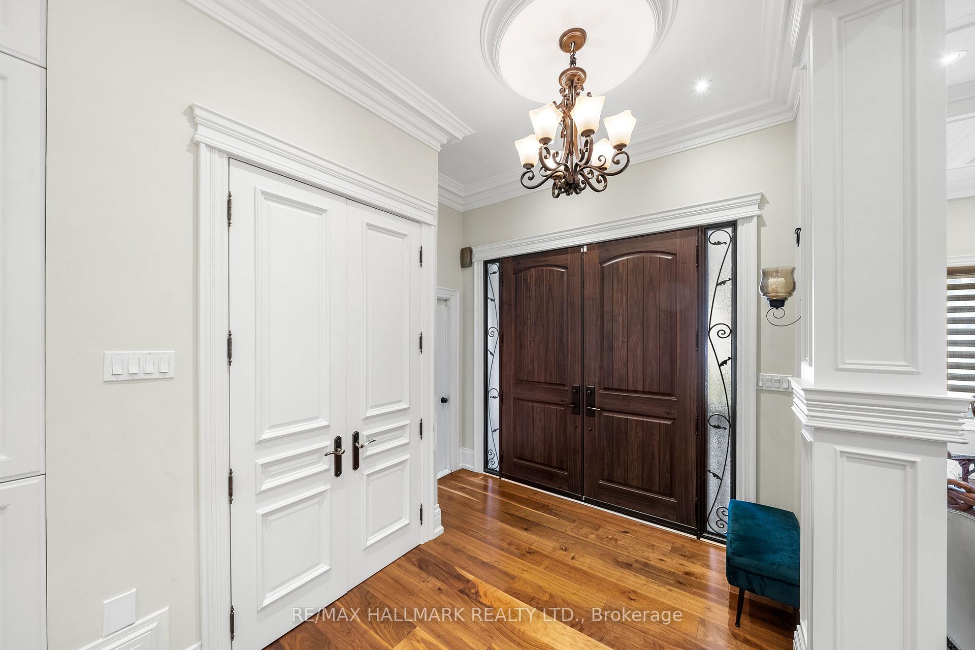 Photo 5 of 56 Sea Island Path, Markham, Bayview Fairway-Bayview Country Club Estates — HOMEH