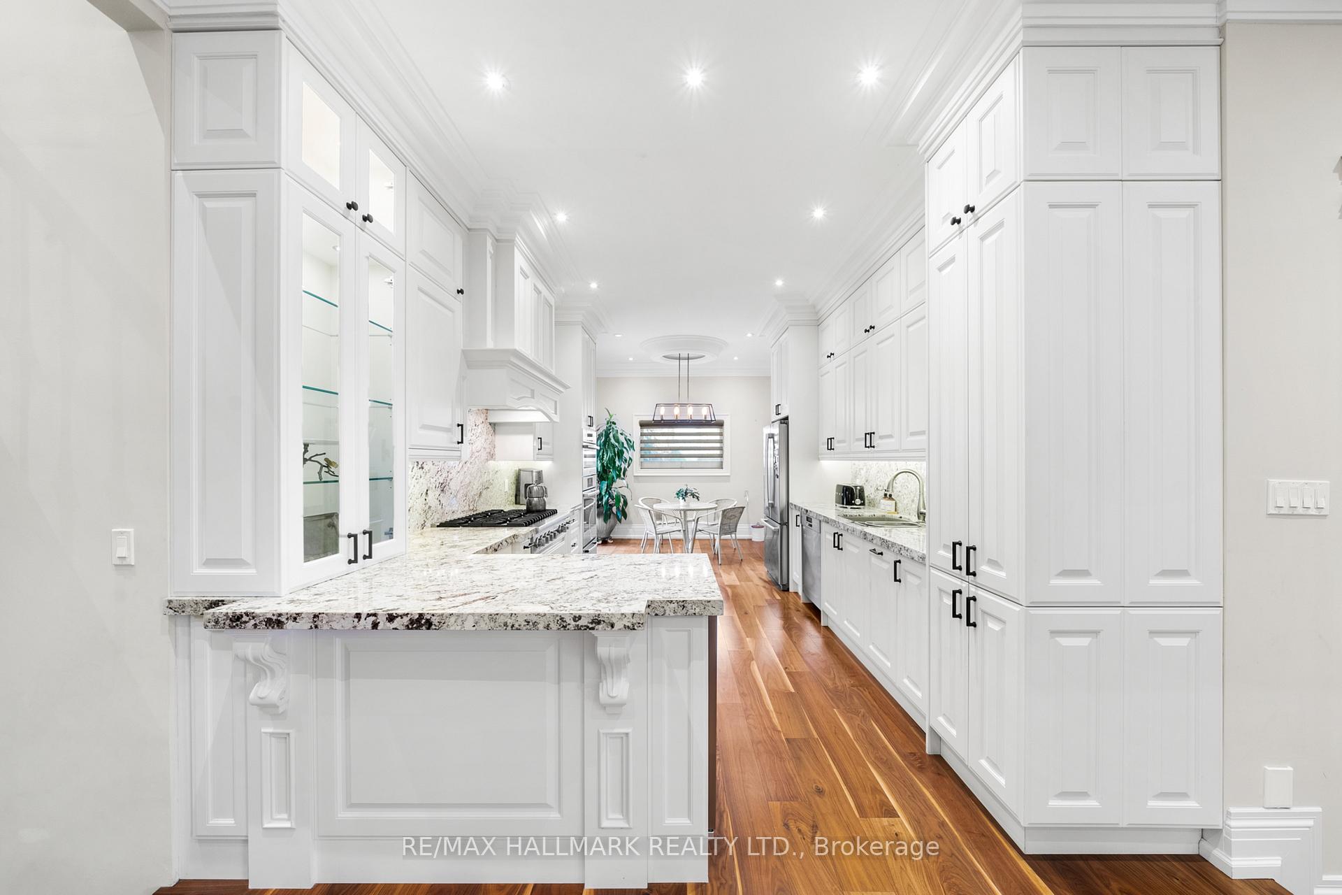 Photo 16 of 56 Sea Island Path, Markham, Bayview Fairway-Bayview Country Club Estates — HOMEH