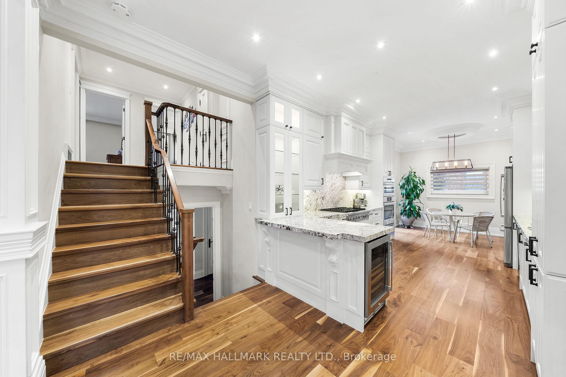 Photo 17 of 56 Sea Island Path, Markham, Bayview Fairway-Bayview Country Club Estates — HOMEH
