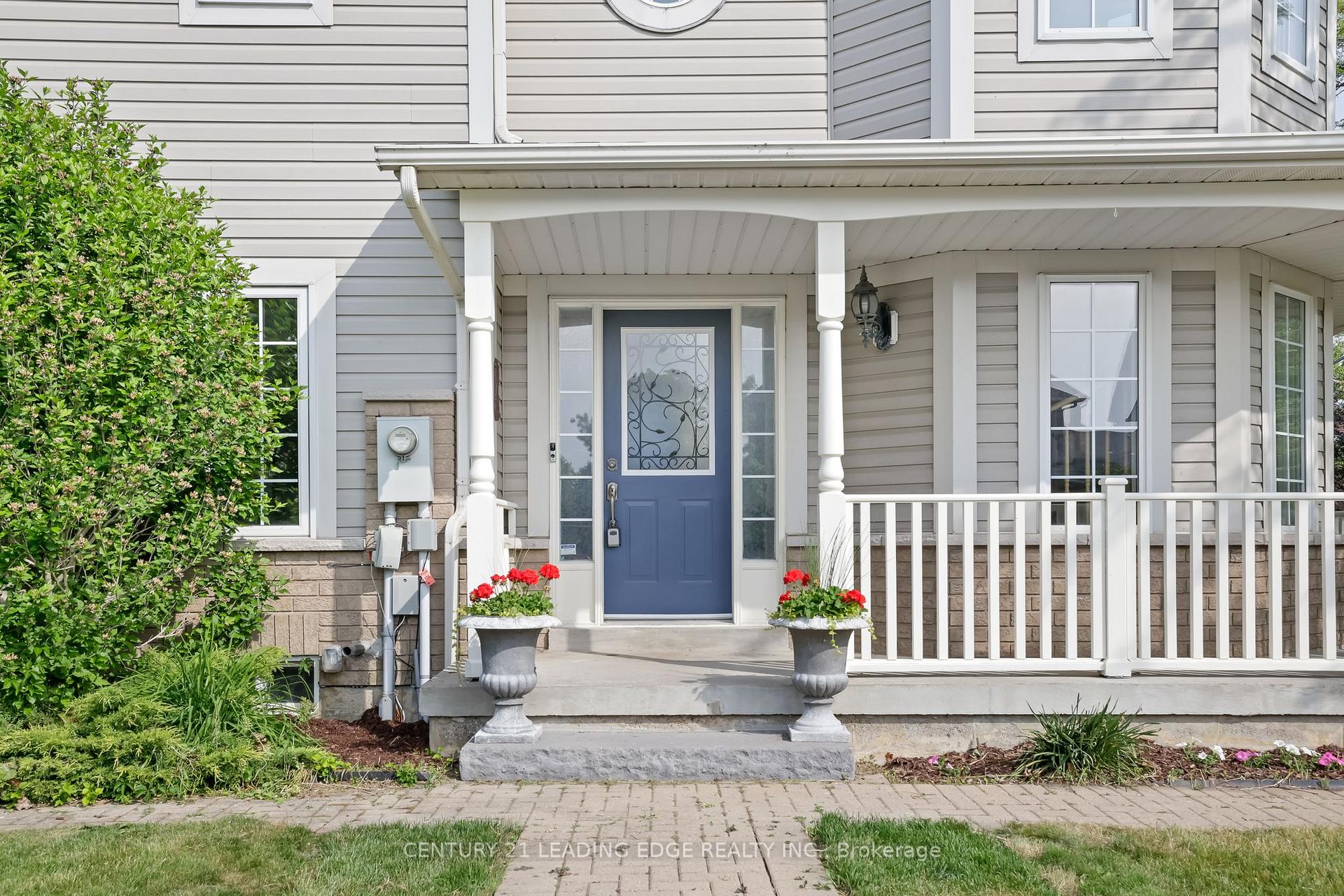 Photo 13 of 2 Four Winds Drive, Whitby, Port Whitby — HOMEH