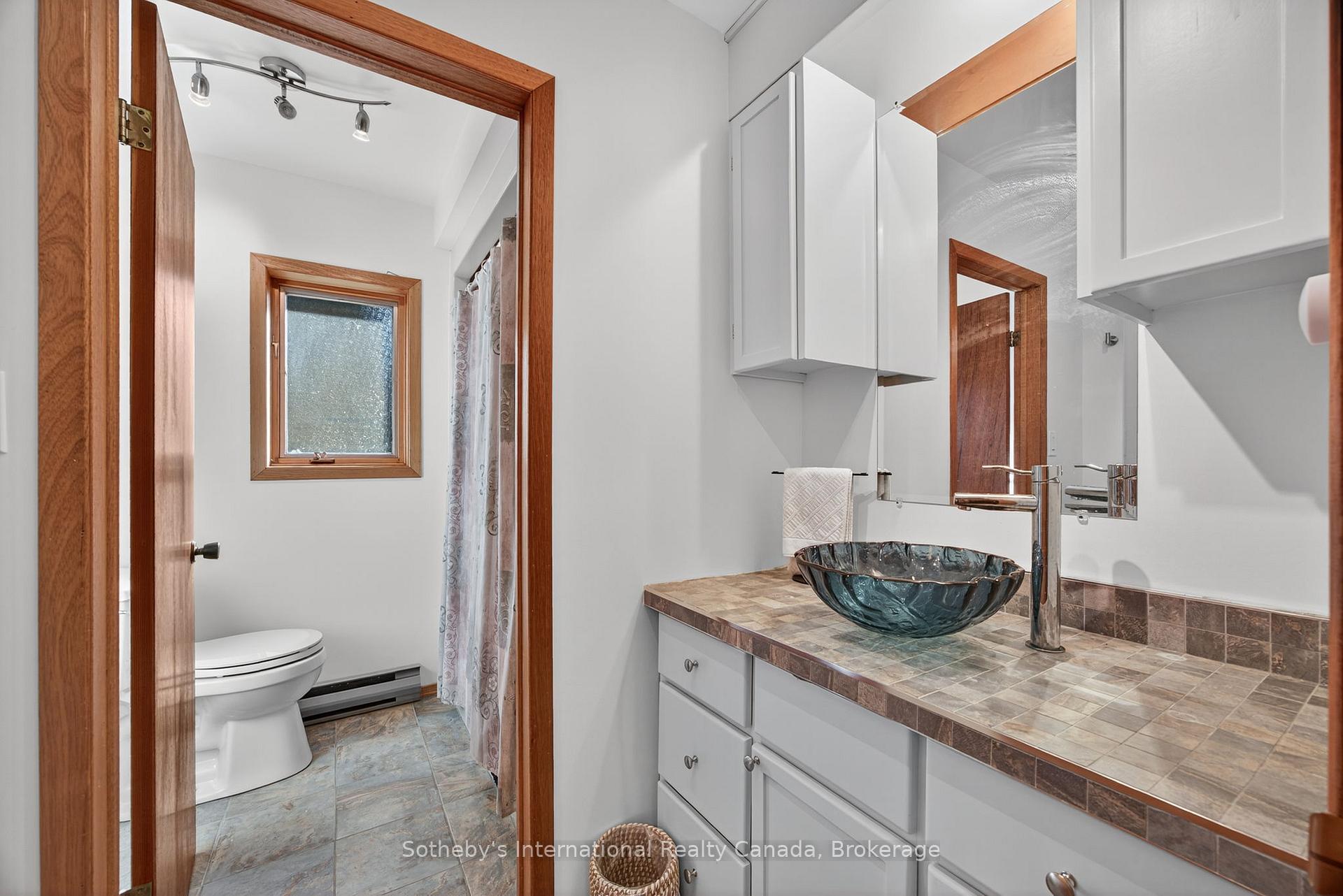 Photo 25 of 152 Bayview Avenue, Blue Mountains — HOMEH
