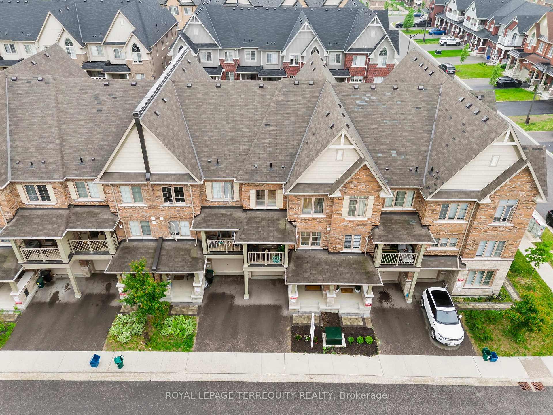 Photo 36 of 5 Mappin Way, Whitby, Rolling Acres — HOMEH