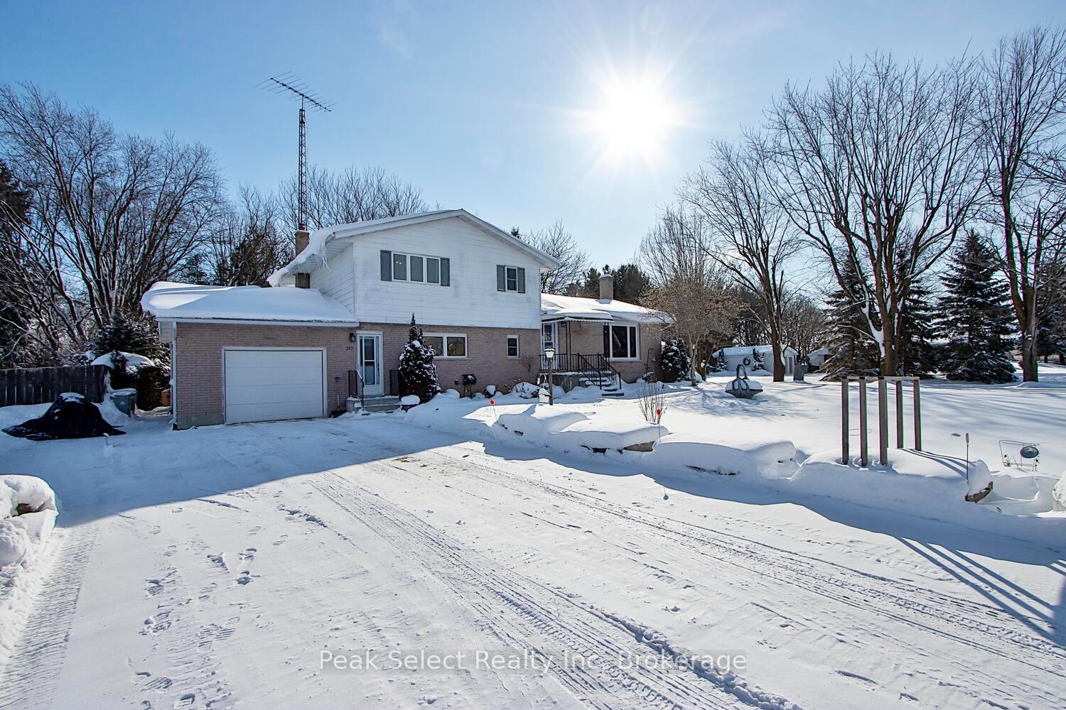 Photo 3 of 3393 145 Road, West Perth, Fullarton — HOMEH