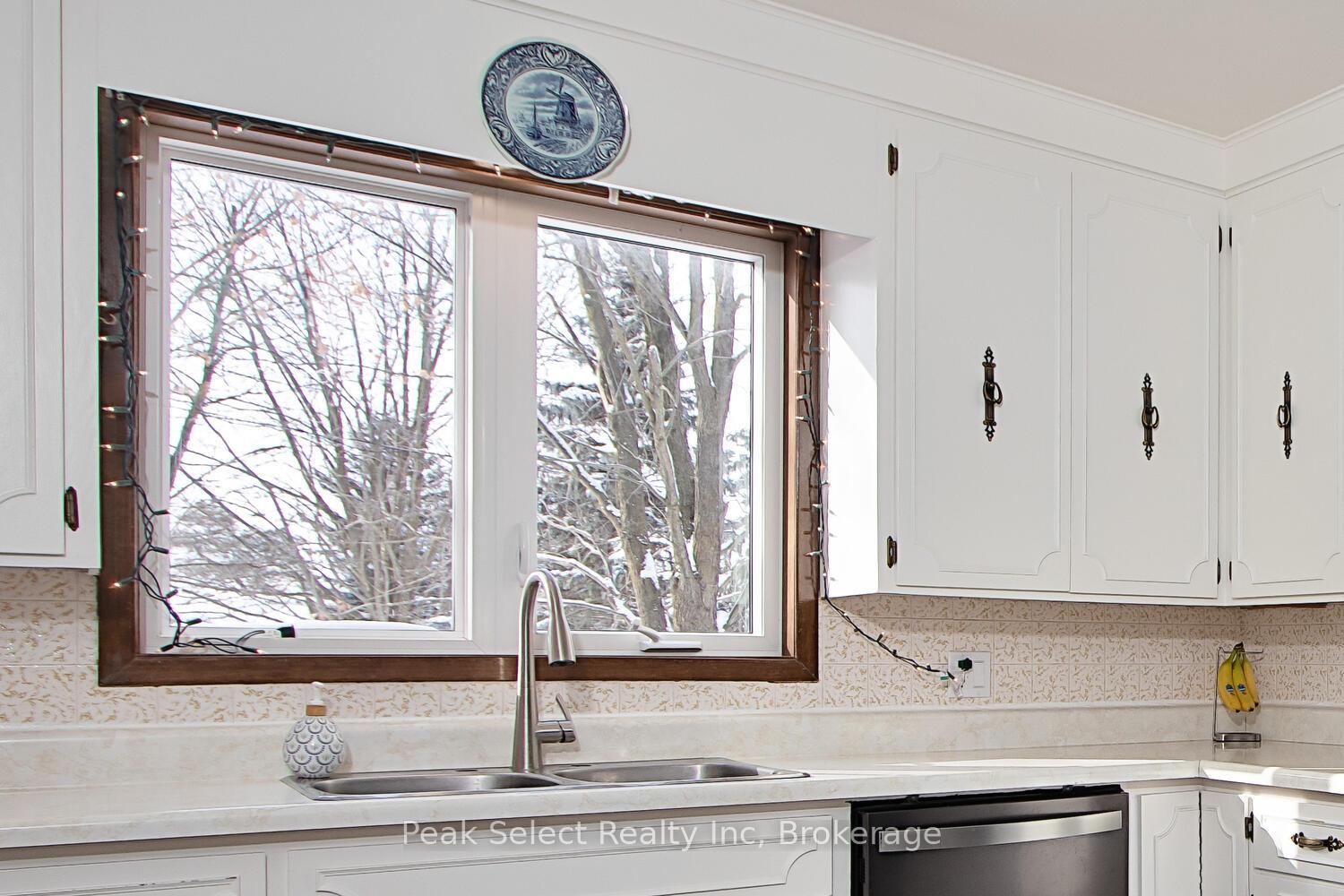 Photo 8 of 3393 145 Road, West Perth, Fullarton — HOMEH