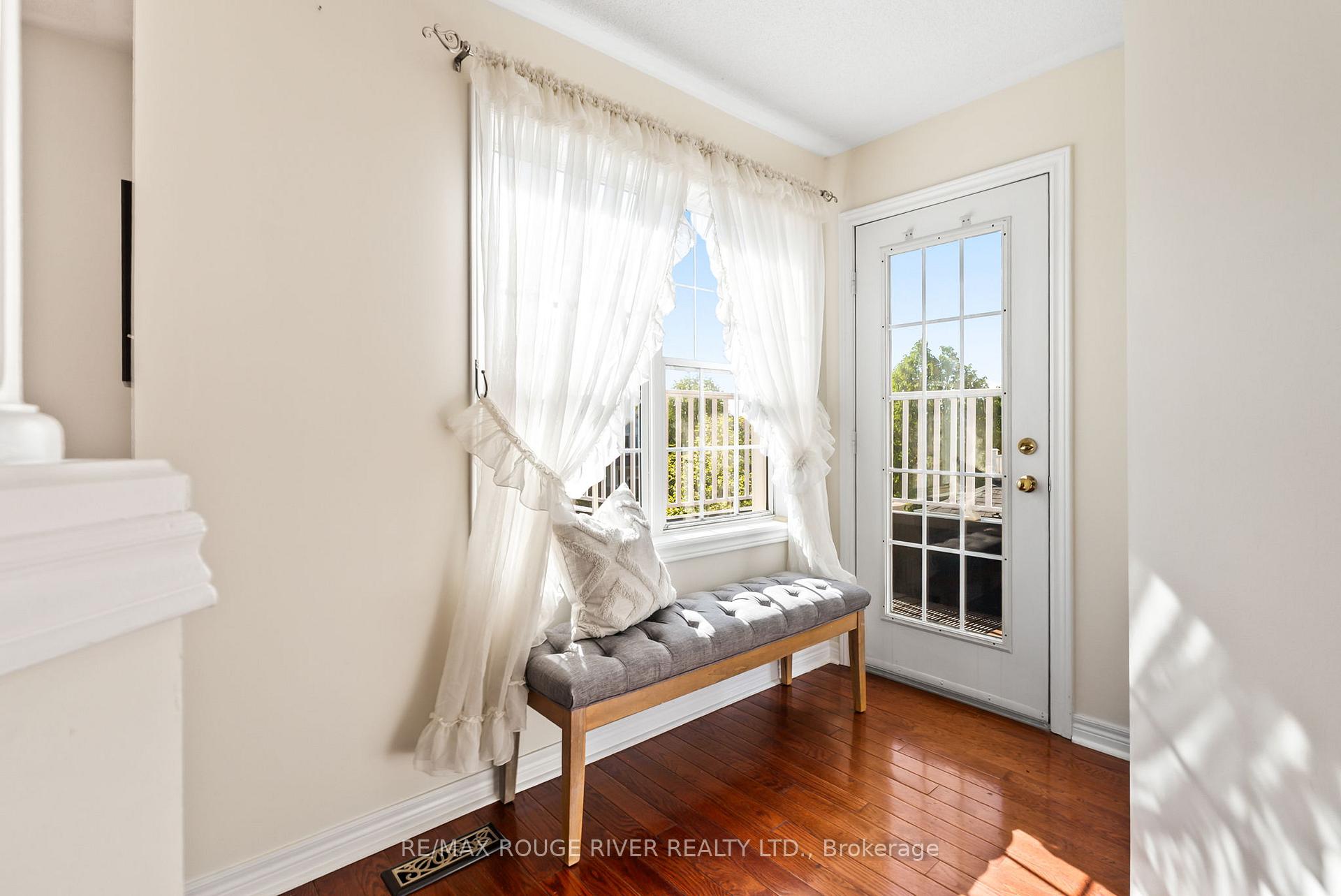 Photo 28 of 104 Willowbrook Drive, Whitby, Pringle Creek — HOMEH