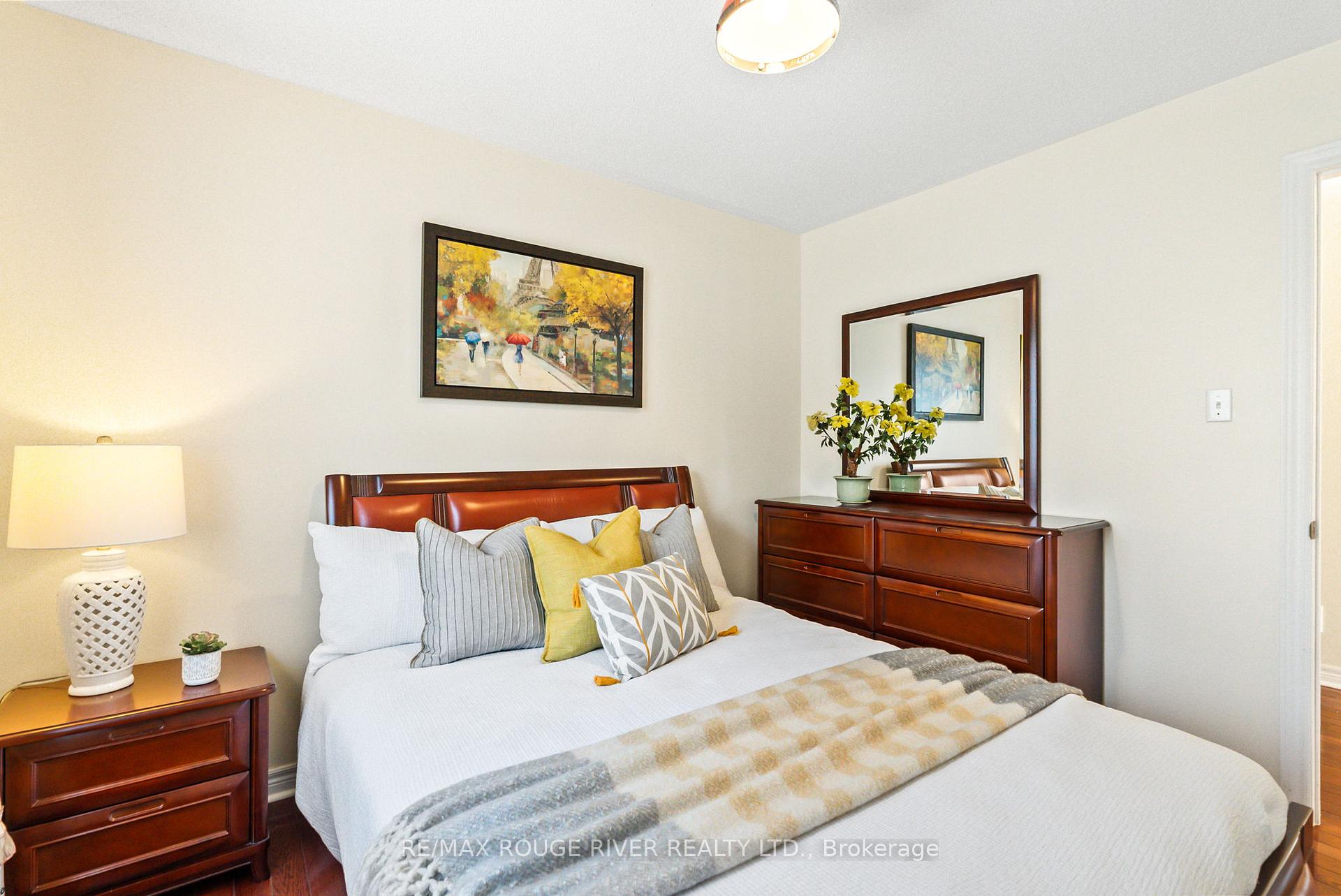 Photo 41 of 104 Willowbrook Drive, Whitby, Pringle Creek — HOMEH