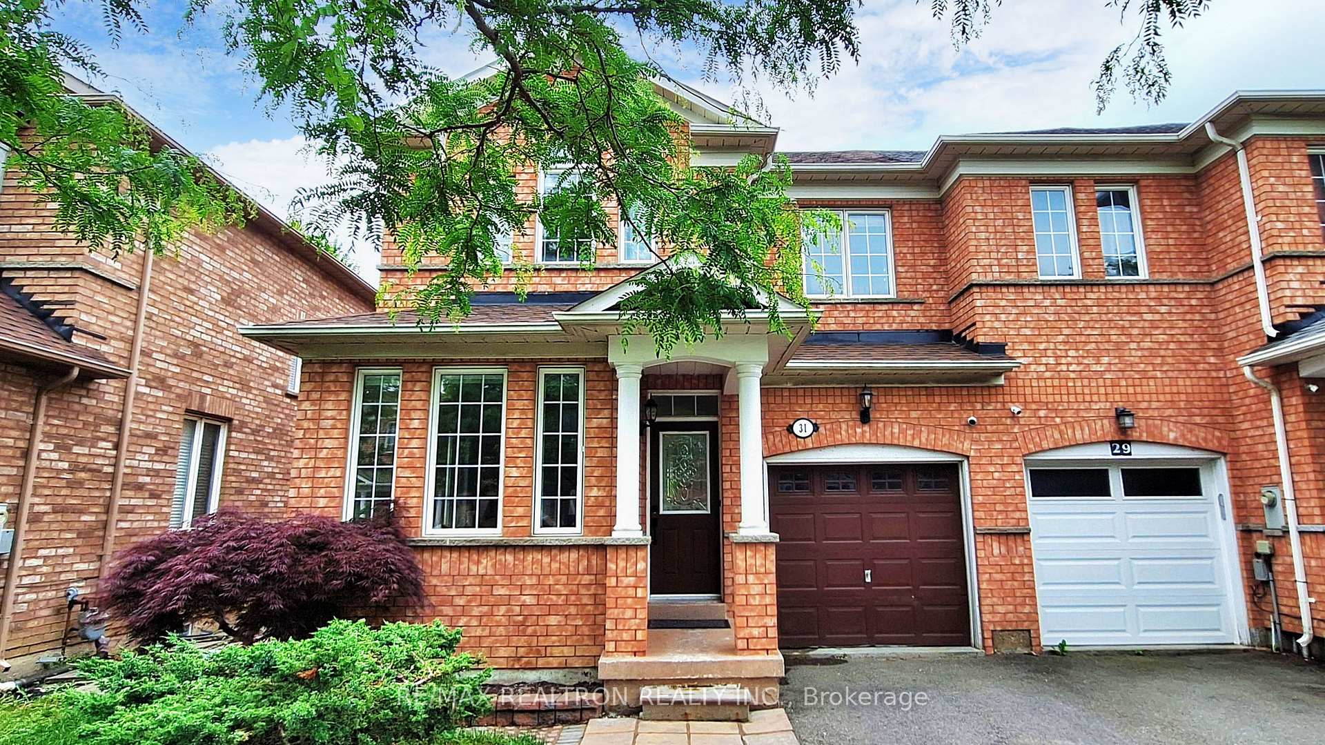 Photo 1 of 31 Sedgeway Heights, Vaughan, Vellore Village — HOMEH