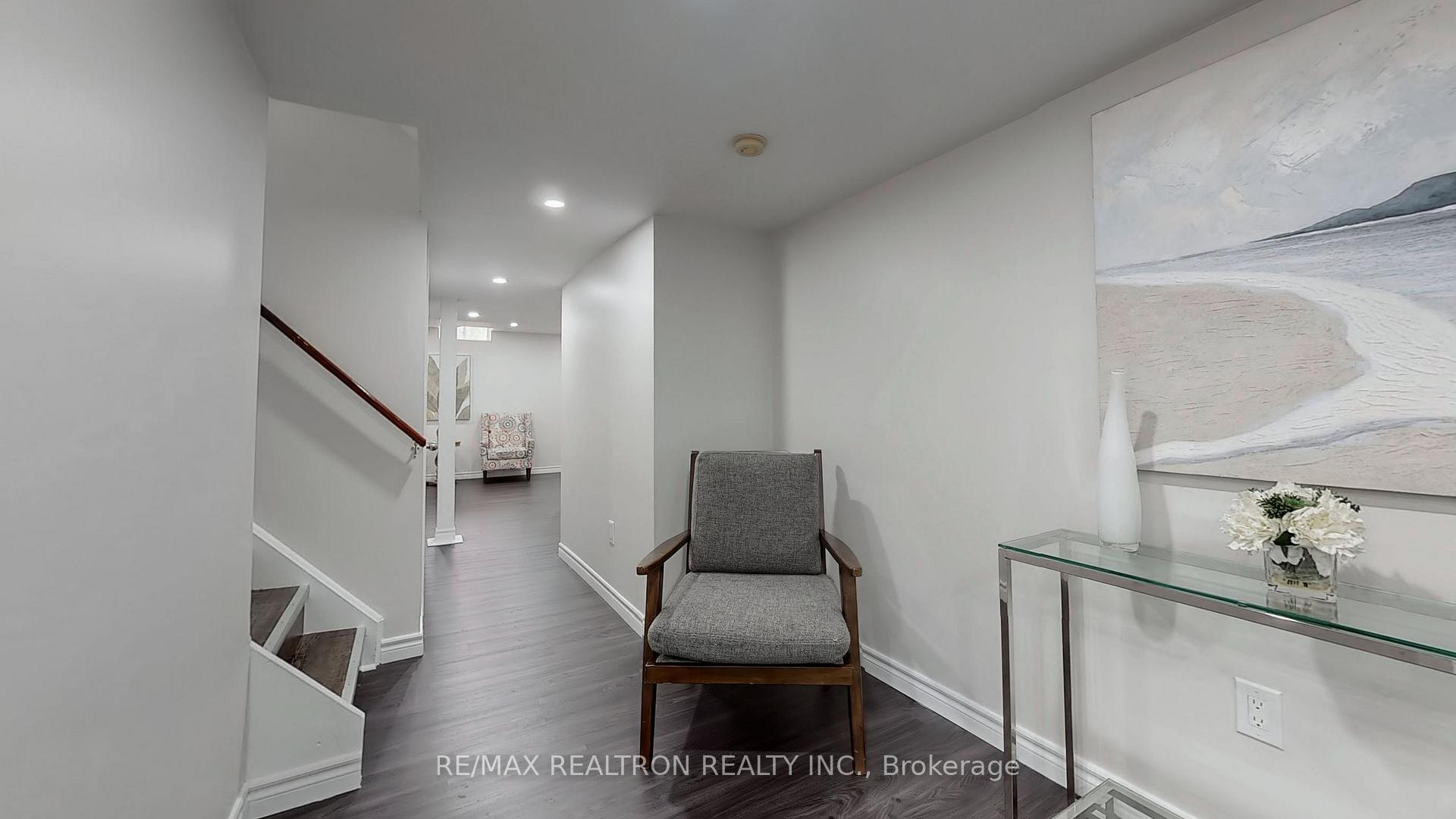 Photo 34 of 31 Sedgeway Heights, Vaughan, Vellore Village — HOMEH