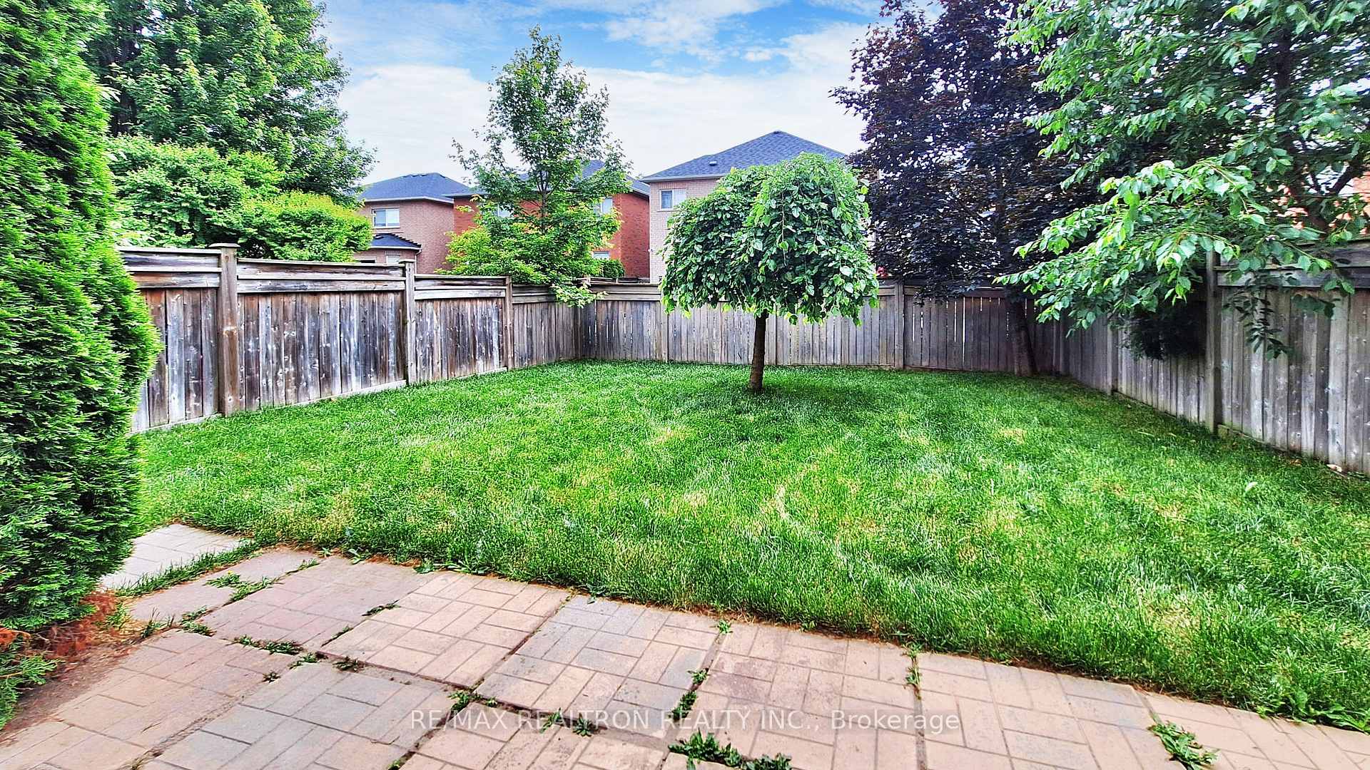 Photo 49 of 31 Sedgeway Heights, Vaughan, Vellore Village — HOMEH