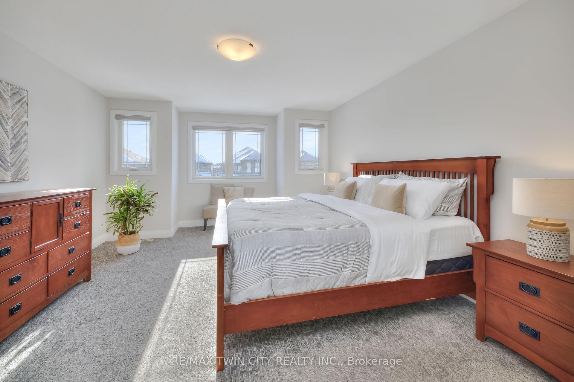 Photo 24 of 103 Tristan Crescent, Woolwich — HOMEH