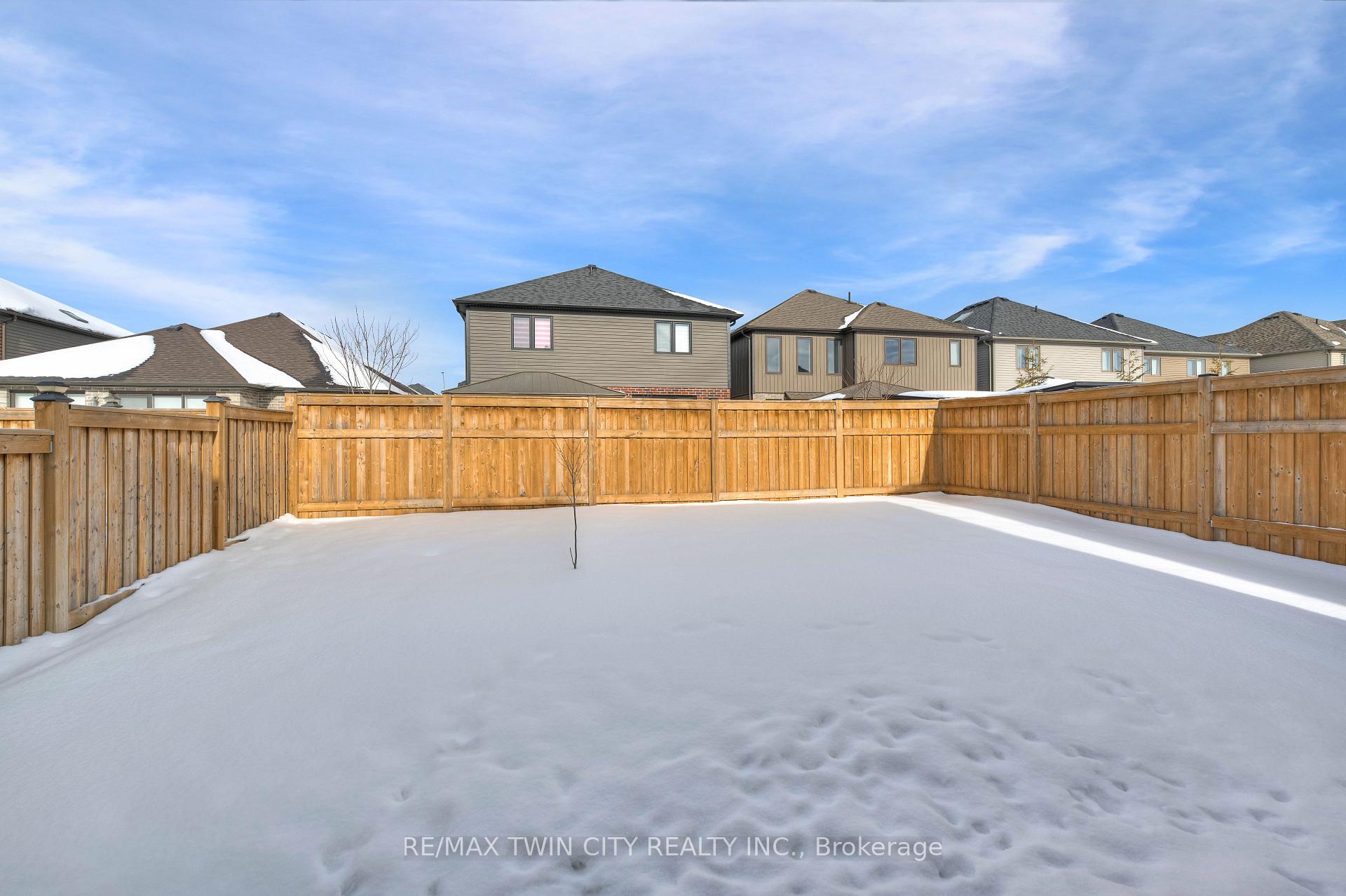Photo 39 of 103 Tristan Crescent, Woolwich — HOMEH