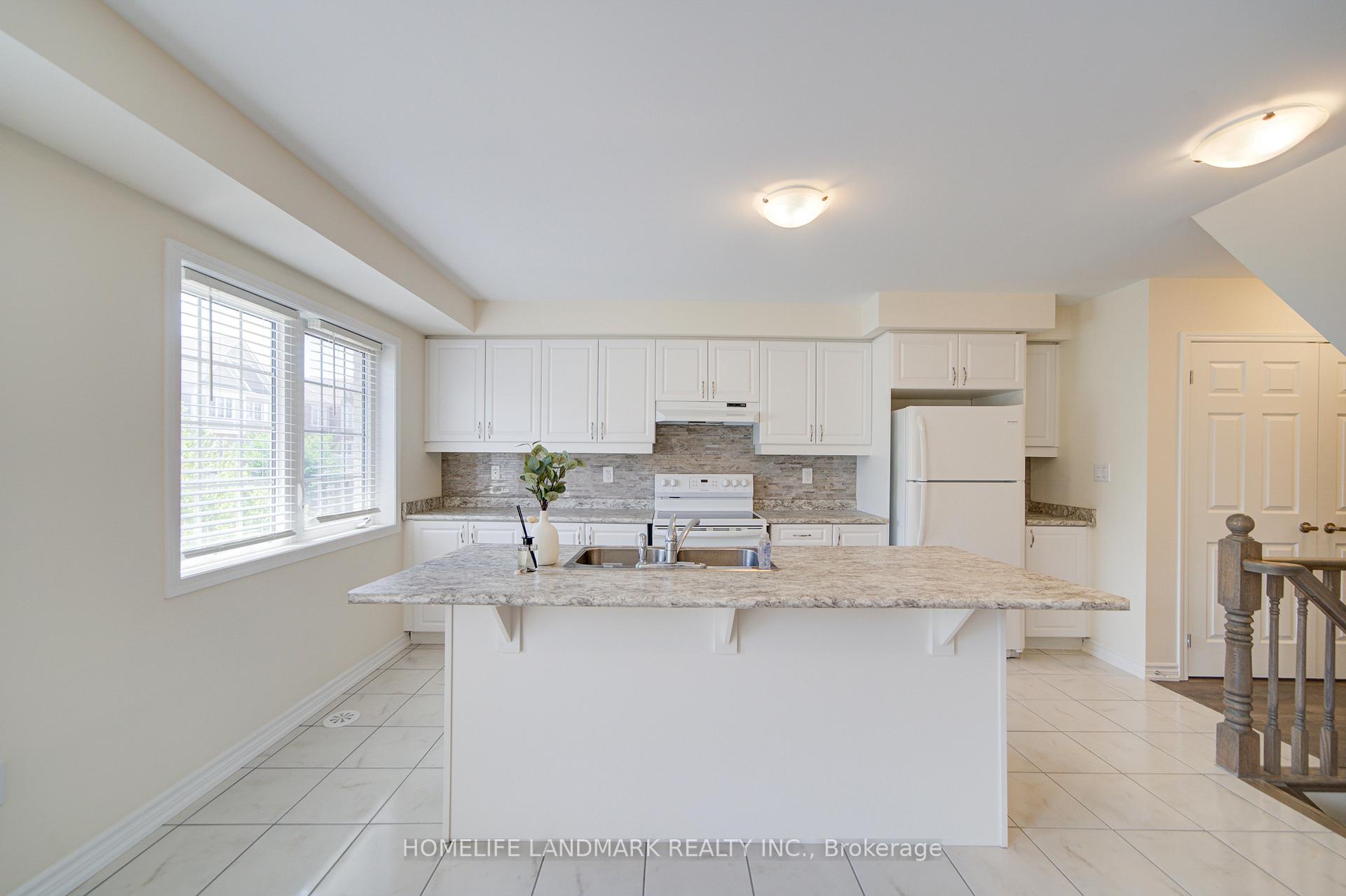 Photo 6 of 14 Goldeye Street, Whitby, Rural Whitby — HOMEH