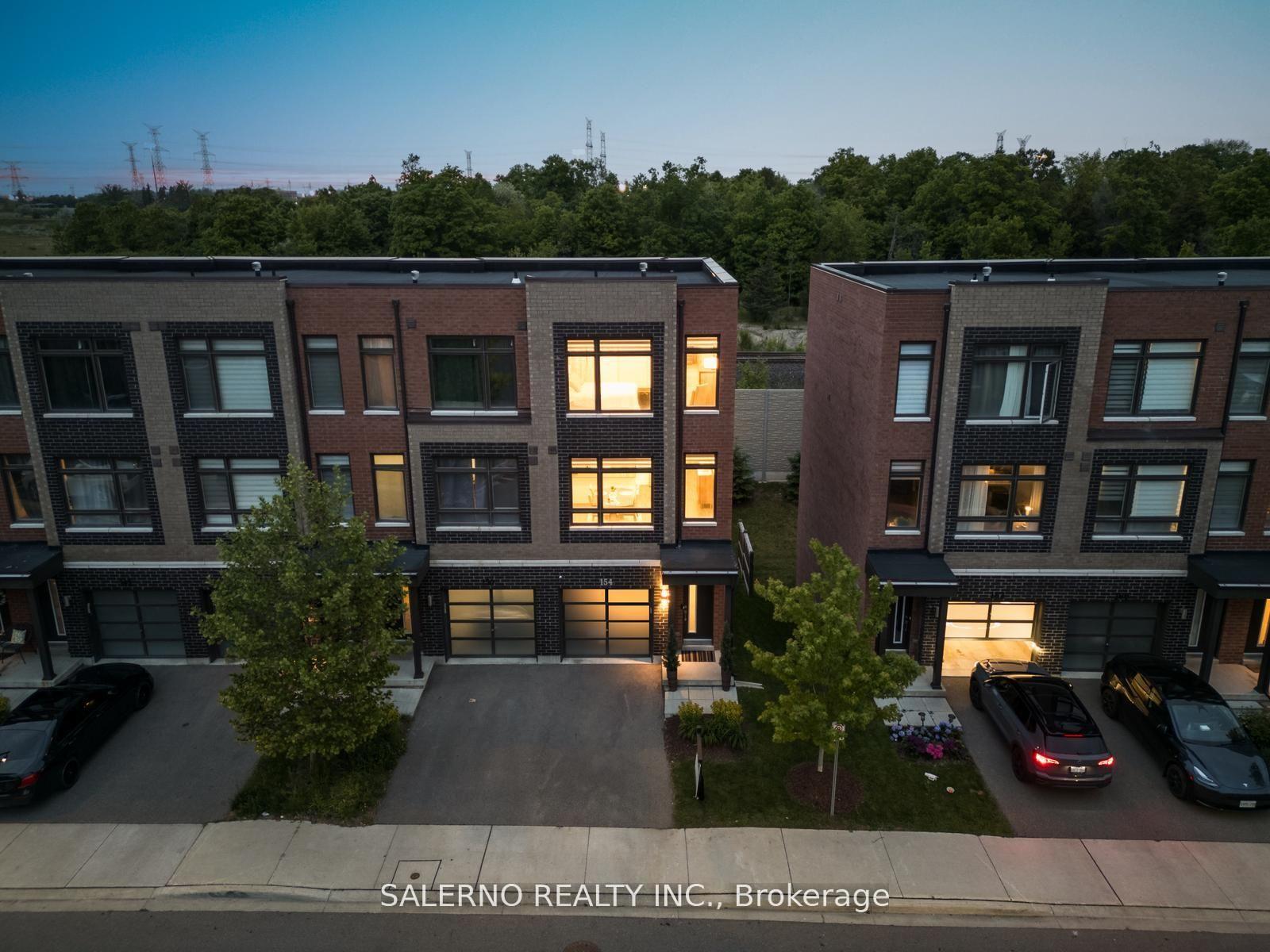 Photo 5 of 154 Dalhousie Street, Vaughan, Vaughan Grove — HOMEH
