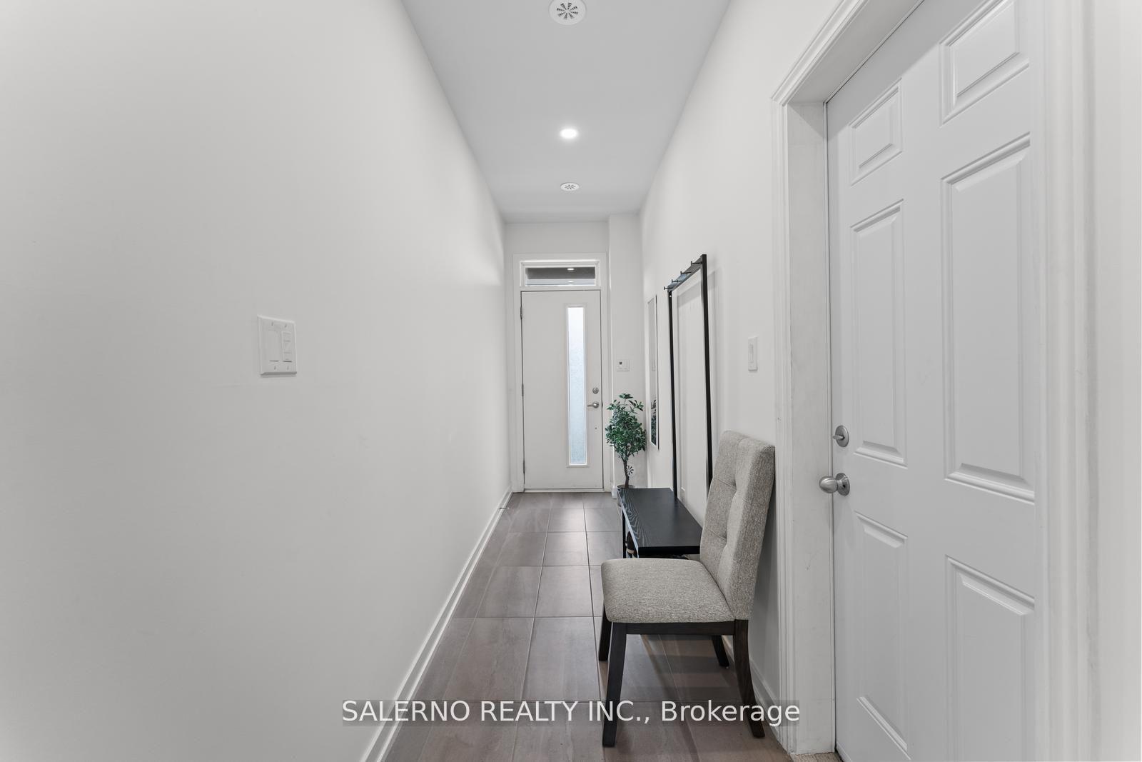 Photo 9 of 154 Dalhousie Street, Vaughan, Vaughan Grove — HOMEH