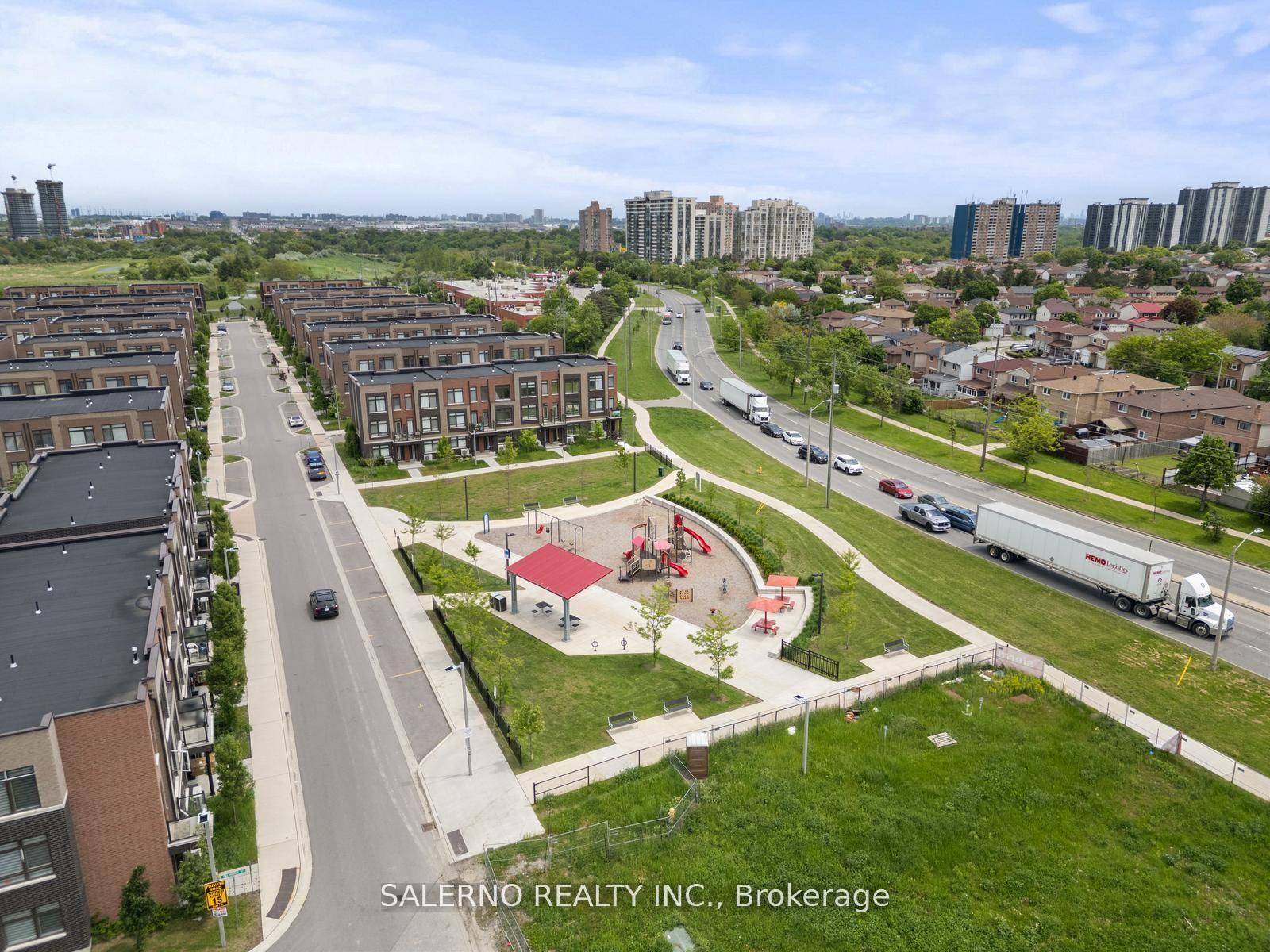 Photo 48 of 154 Dalhousie Street, Vaughan, Vaughan Grove — HOMEH