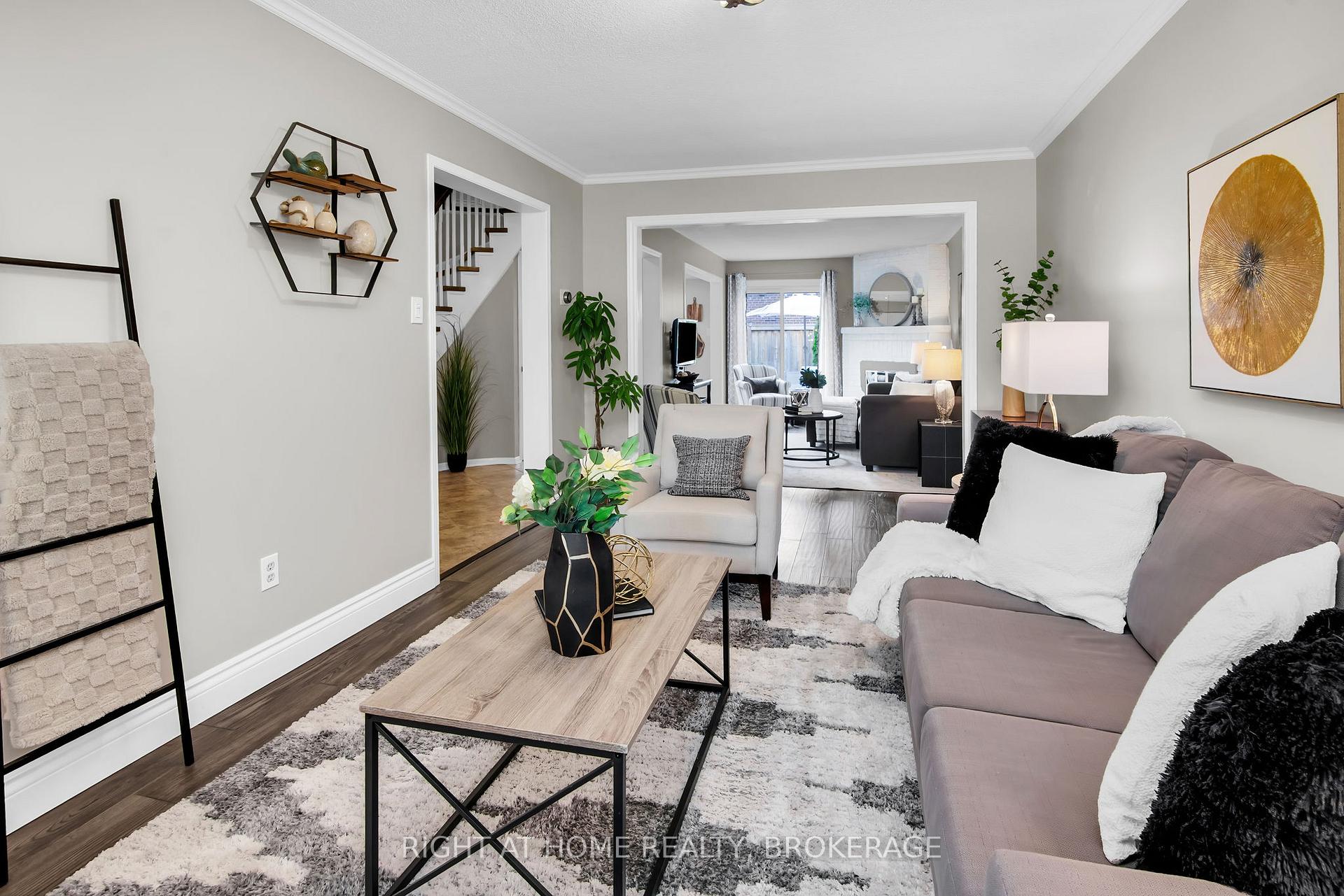 Photo 5 of 10 Ennisclare Place, Whitby, Pringle Creek — HOMEH