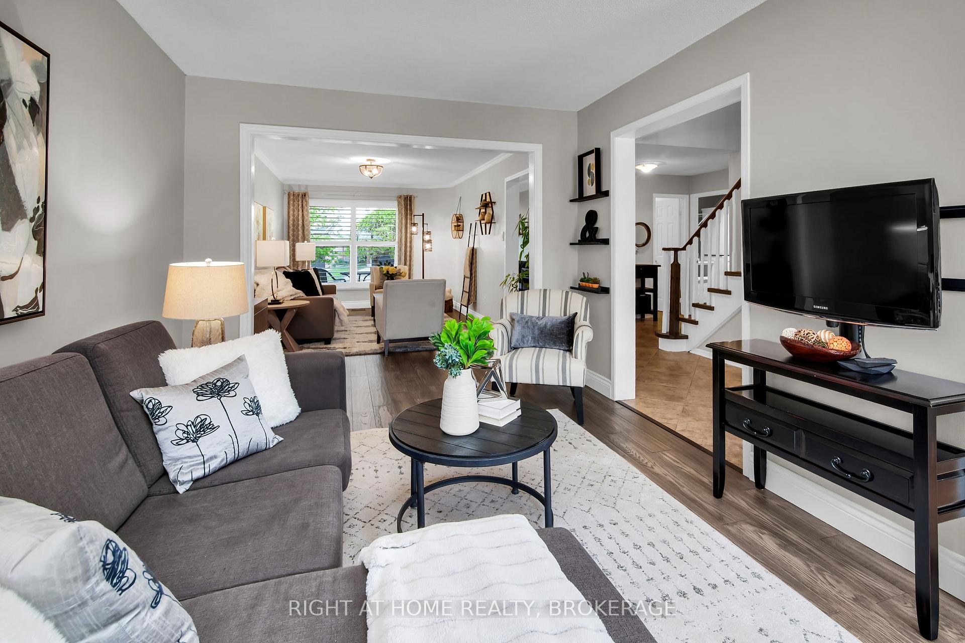 Photo 8 of 10 Ennisclare Place, Whitby, Pringle Creek — HOMEH