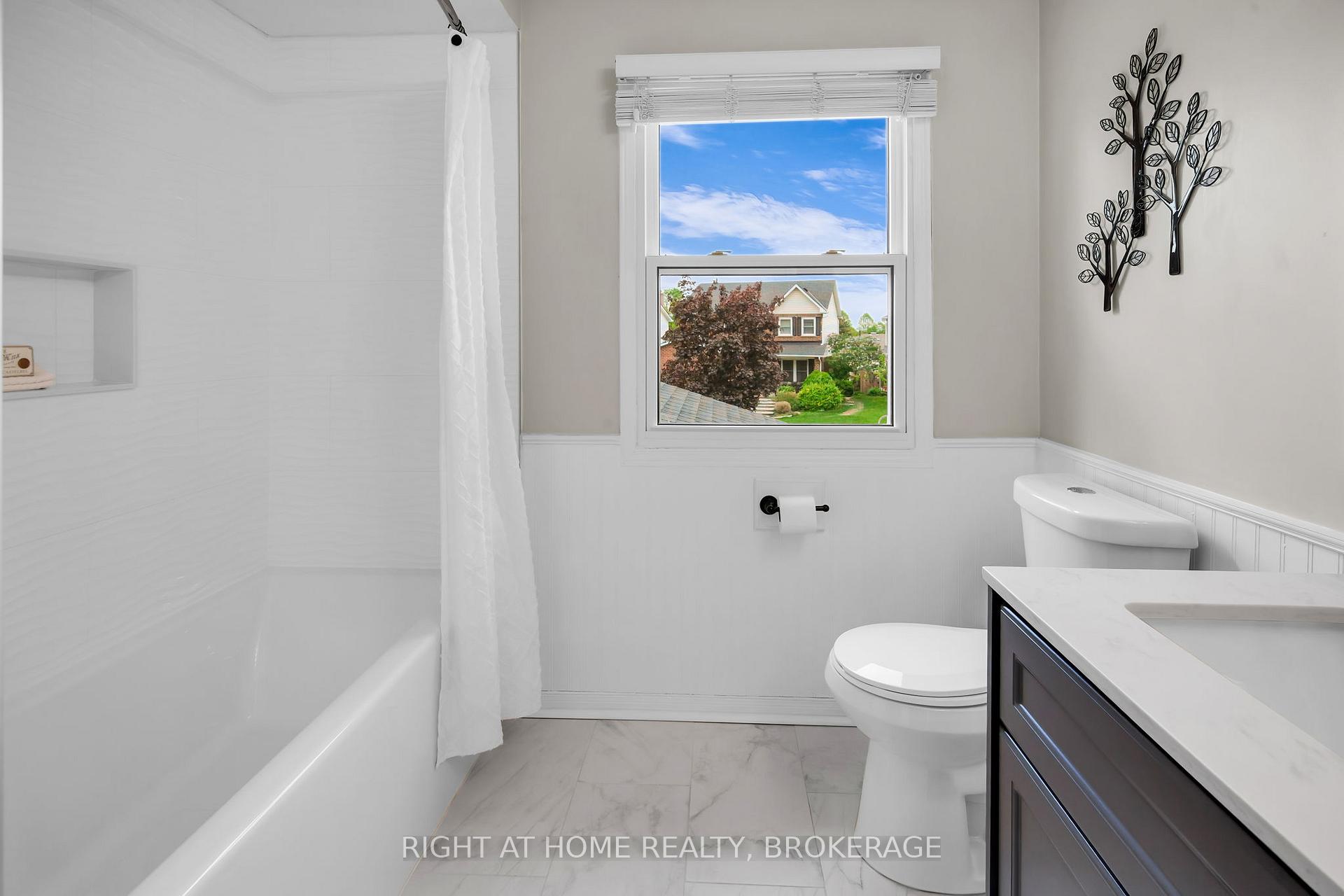 Photo 22 of 10 Ennisclare Place, Whitby, Pringle Creek — HOMEH