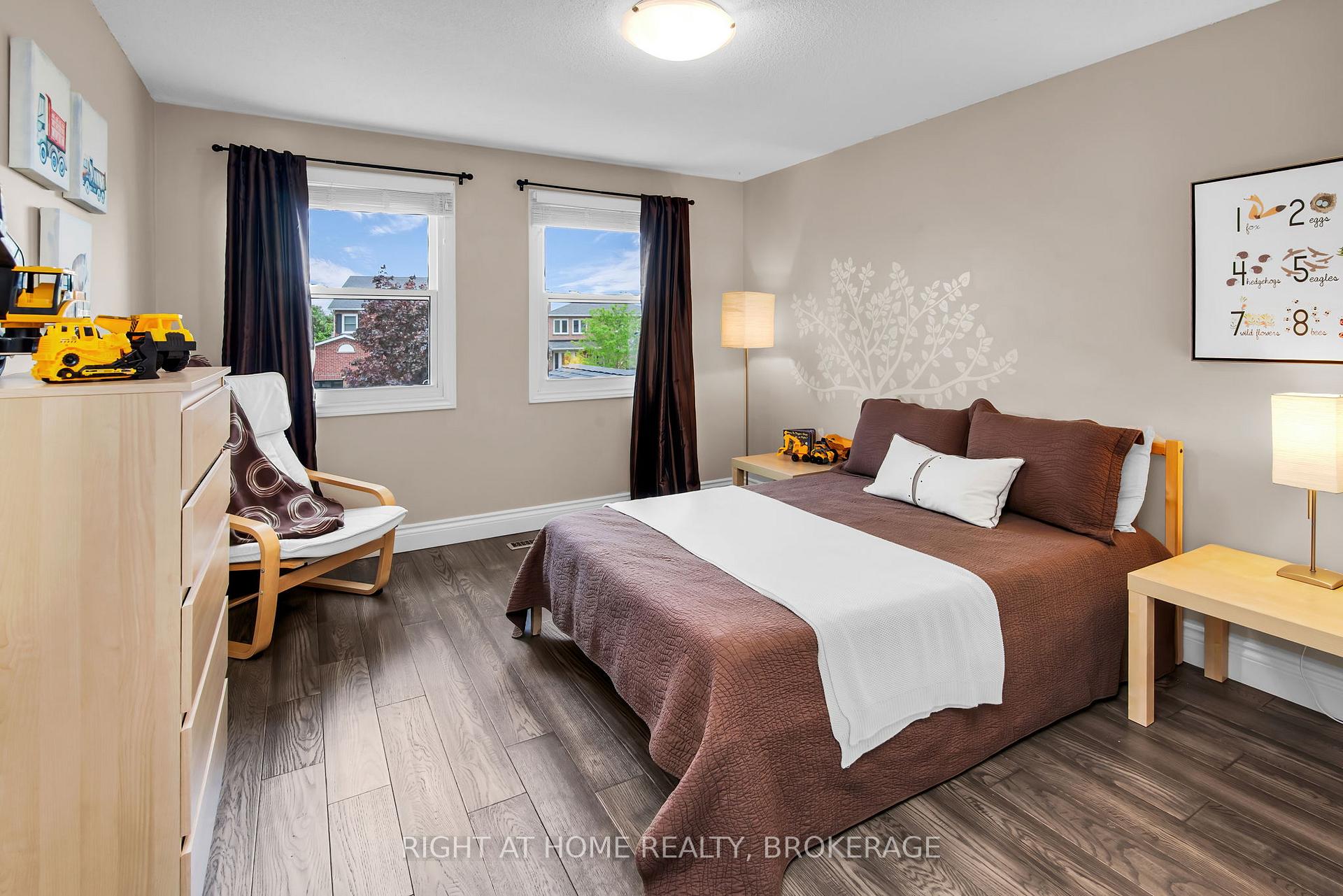 Photo 26 of 10 Ennisclare Place, Whitby, Pringle Creek — HOMEH