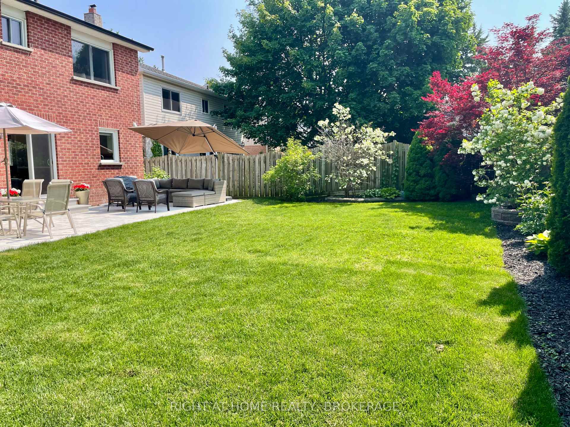 Photo 37 of 10 Ennisclare Place, Whitby, Pringle Creek — HOMEH