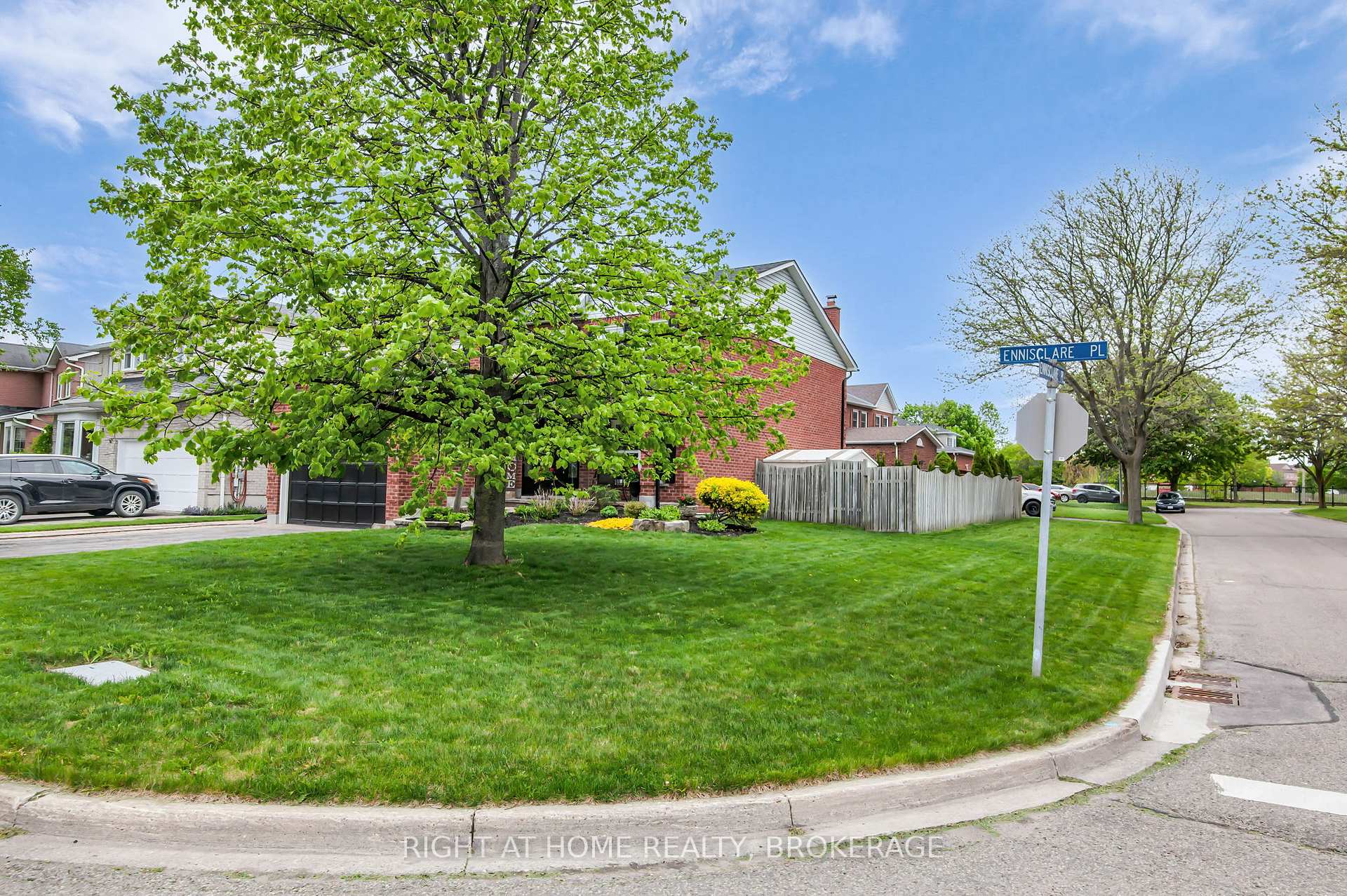 Photo 40 of 10 Ennisclare Place, Whitby, Pringle Creek — HOMEH
