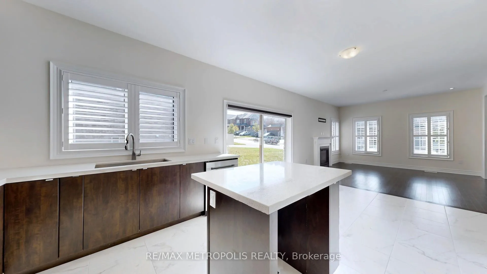 Photo 11 of 156 Muirfield Drive, Barrie, Ardagh — HOMEH
