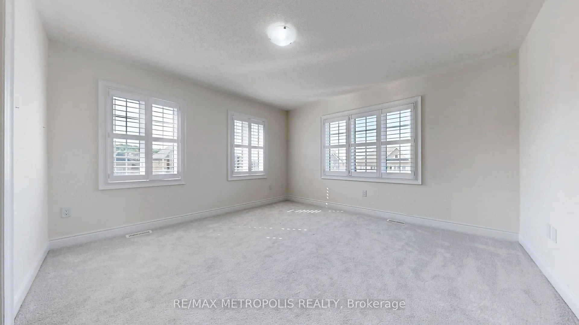 Photo 30 of 156 Muirfield Drive, Barrie, Ardagh — HOMEH