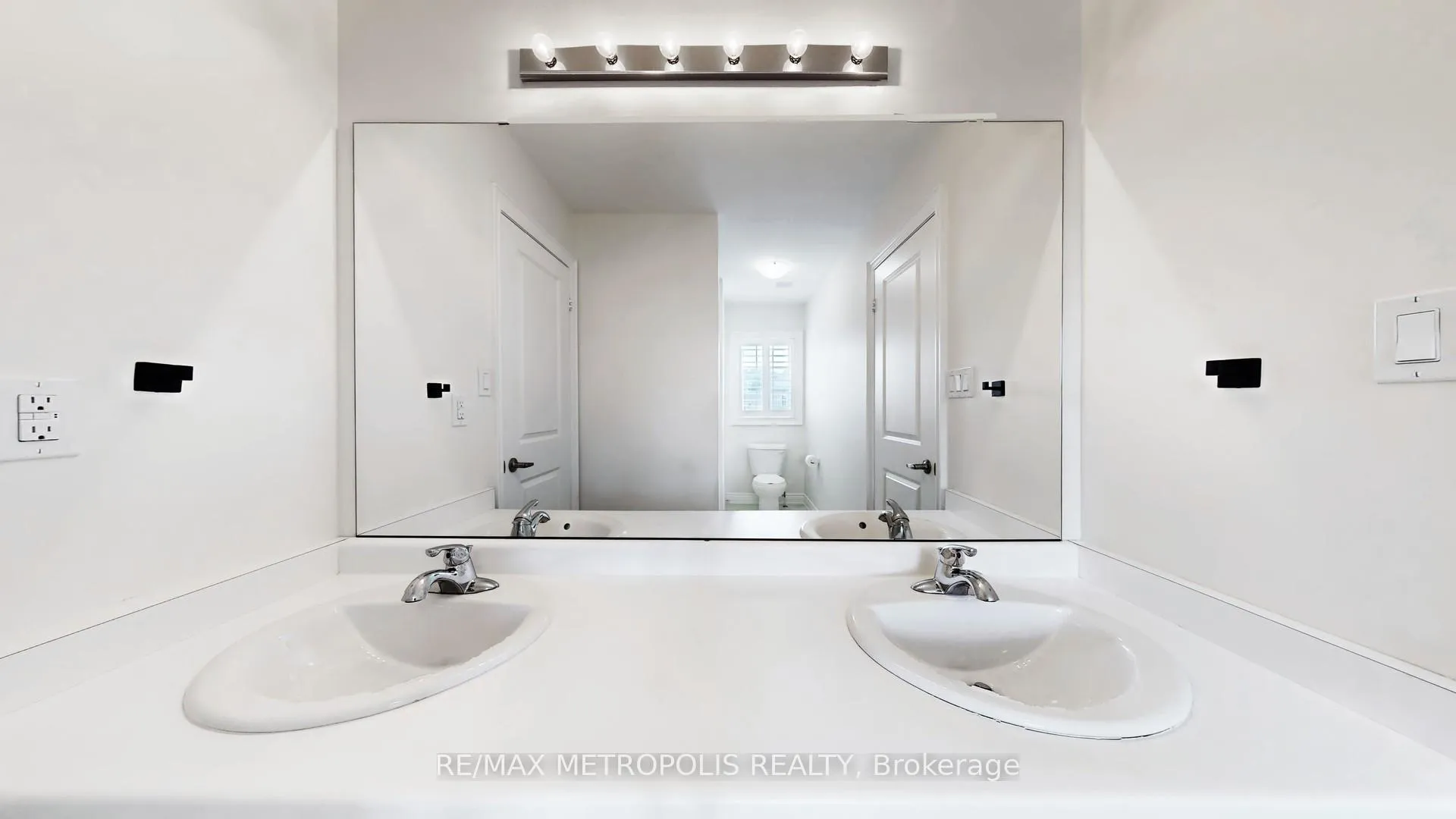 Photo 38 of 156 Muirfield Drive, Barrie, Ardagh — HOMEH