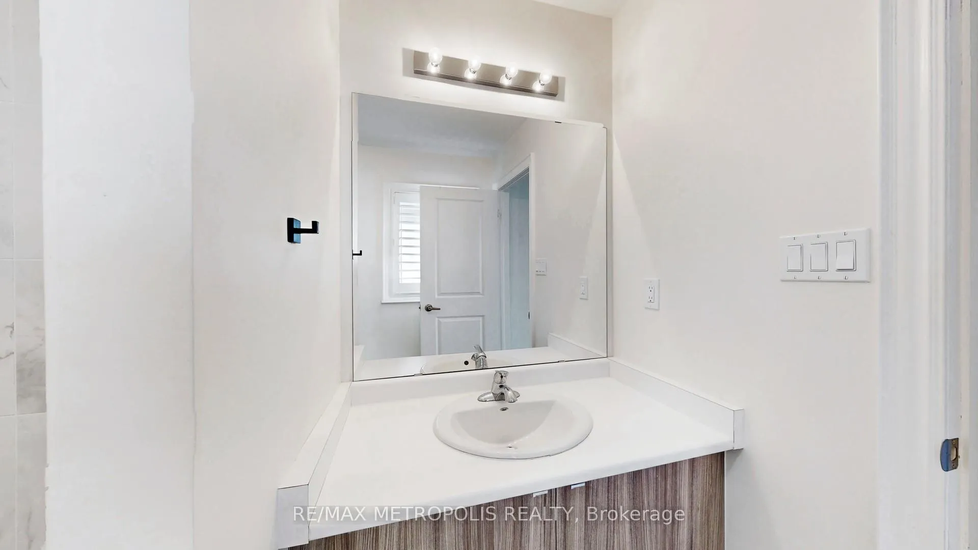 Photo 44 of 156 Muirfield Drive, Barrie, Ardagh — HOMEH