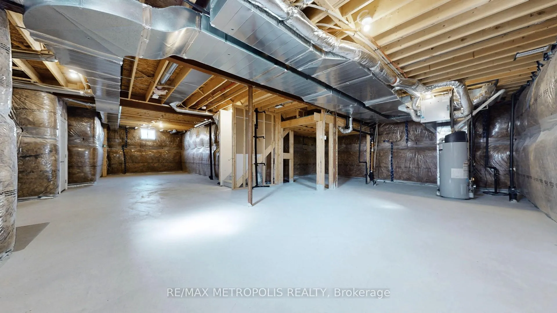 Photo 47 of 156 Muirfield Drive, Barrie, Ardagh — HOMEH