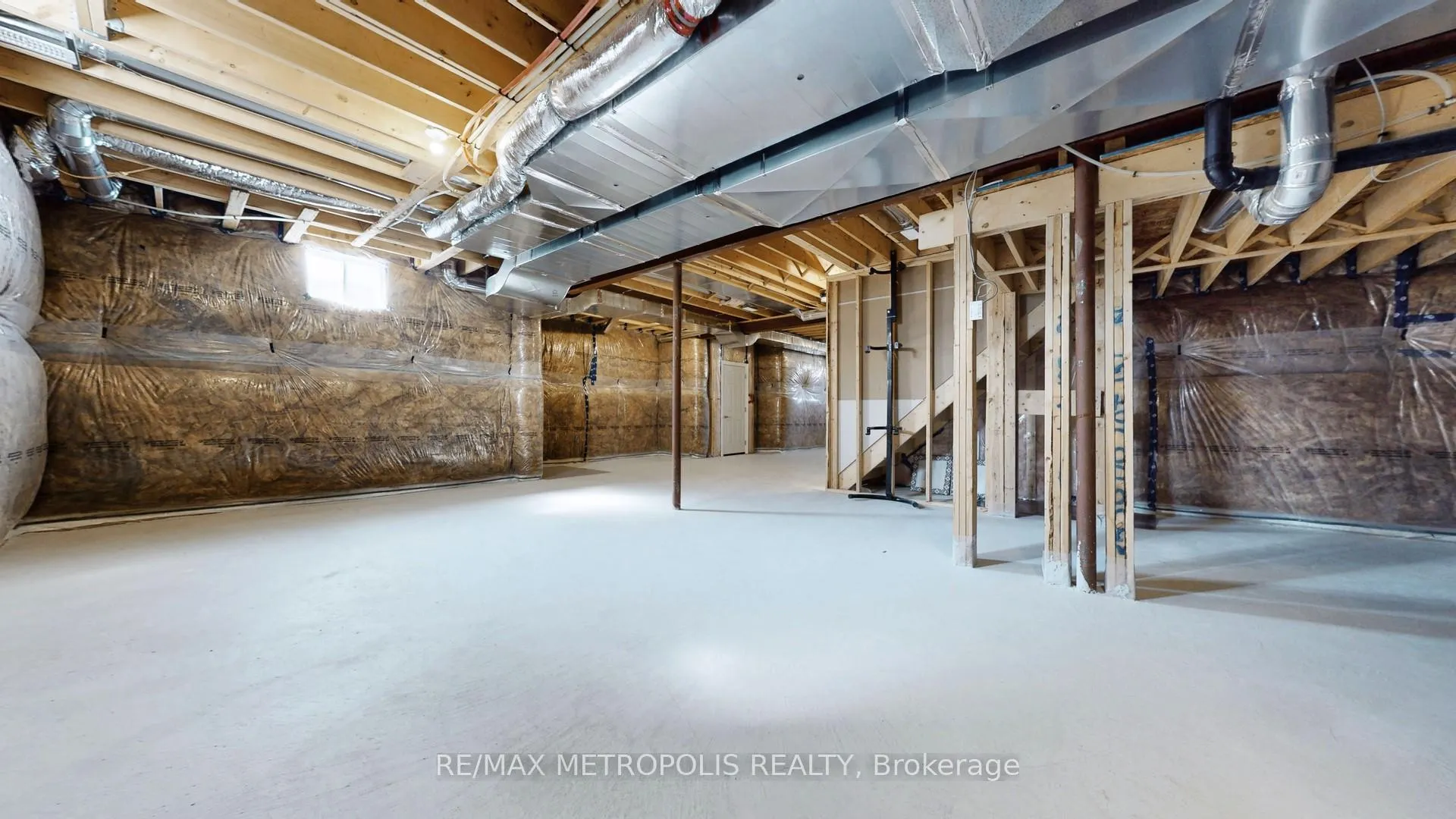 Photo 48 of 156 Muirfield Drive, Barrie, Ardagh — HOMEH