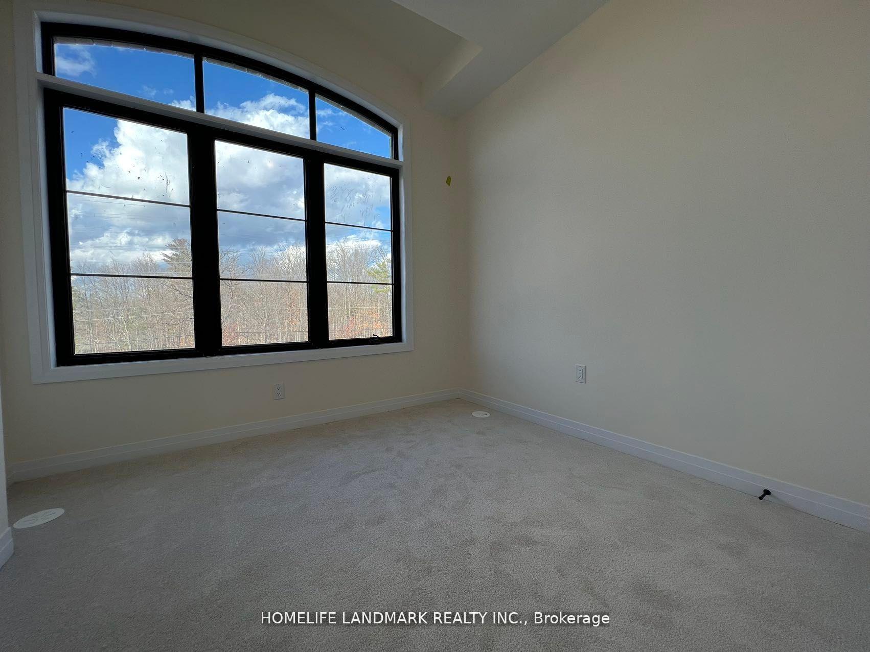 Photo 8 of 62 De La Roche Drive, Vaughan, Vellore Village — HOMEH