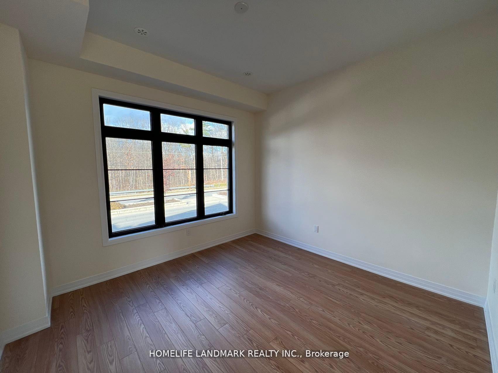 Photo 10 of 62 De La Roche Drive, Vaughan, Vellore Village — HOMEH