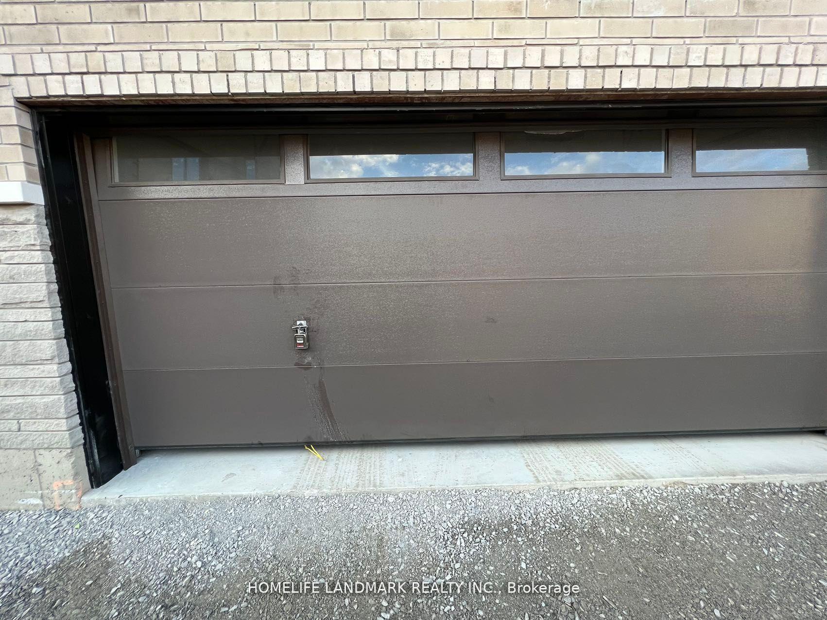 Photo 16 of 62 De La Roche Drive, Vaughan, Vellore Village — HOMEH