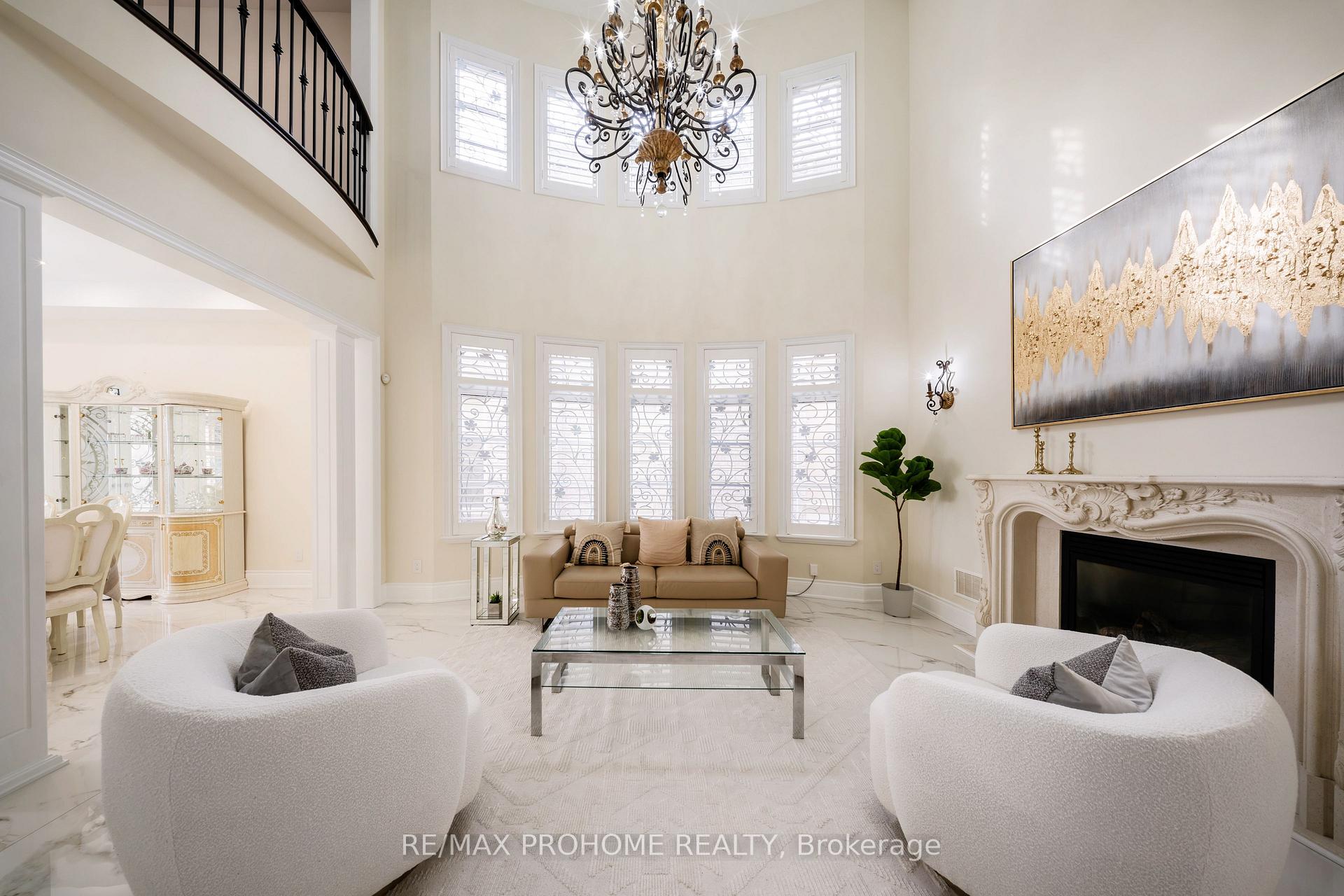 Photo 7 of 48 Silver Sterling Crescent, Vaughan, Vellore Village — HOMEH