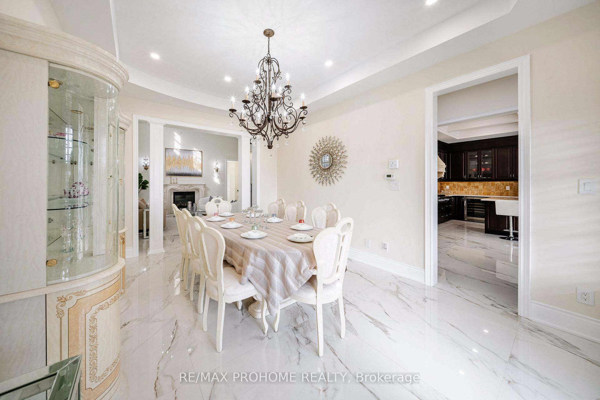 Photo 9 of 48 Silver Sterling Crescent, Vaughan, Vellore Village — HOMEH