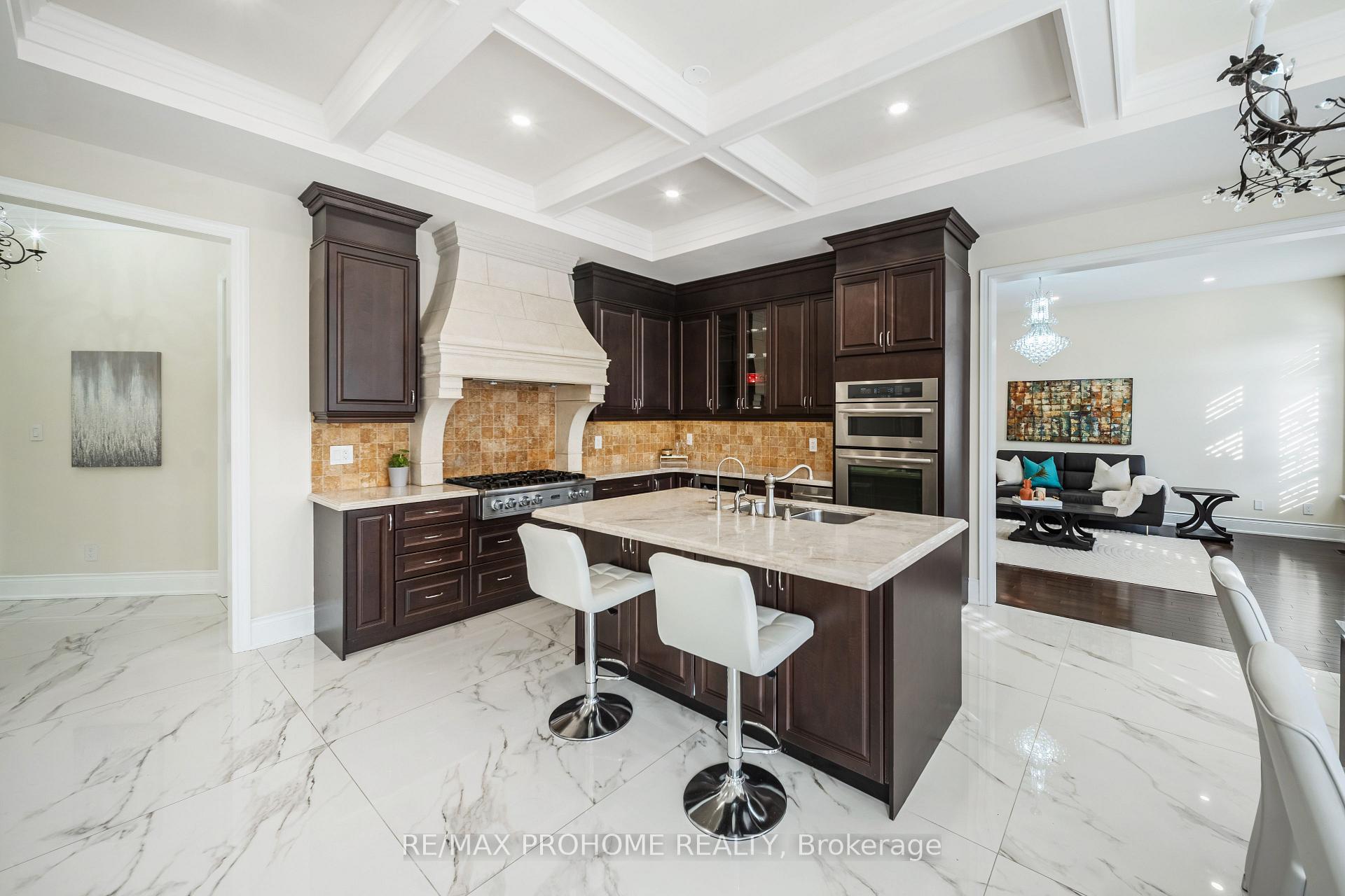 Photo 10 of 48 Silver Sterling Crescent, Vaughan, Vellore Village — HOMEH