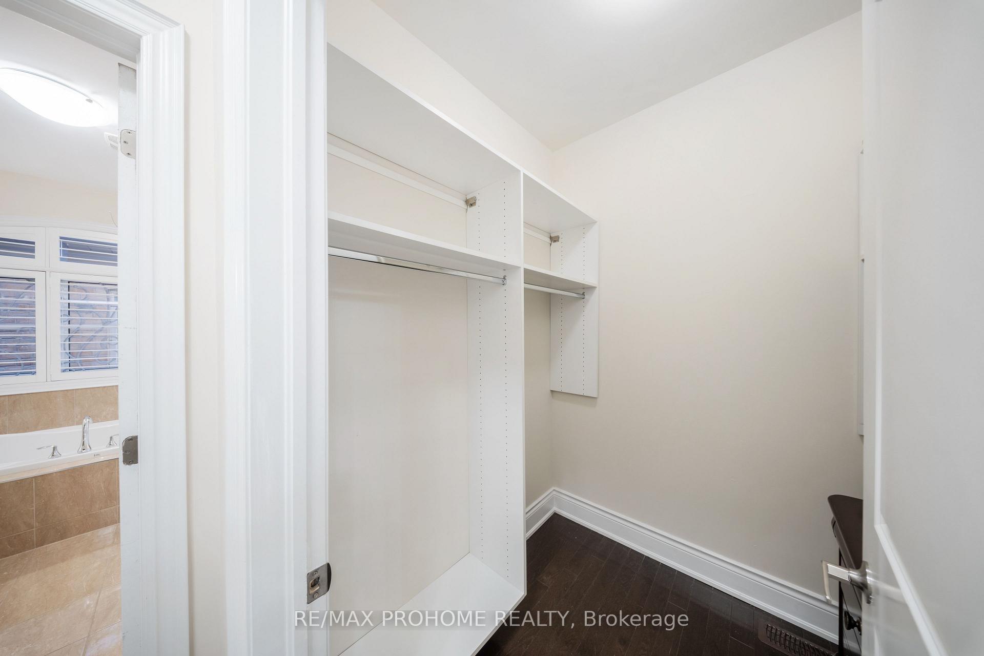 Photo 22 of 48 Silver Sterling Crescent, Vaughan, Vellore Village — HOMEH