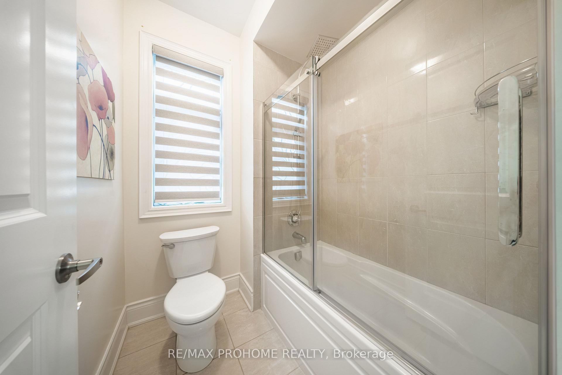 Photo 28 of 48 Silver Sterling Crescent, Vaughan, Vellore Village — HOMEH