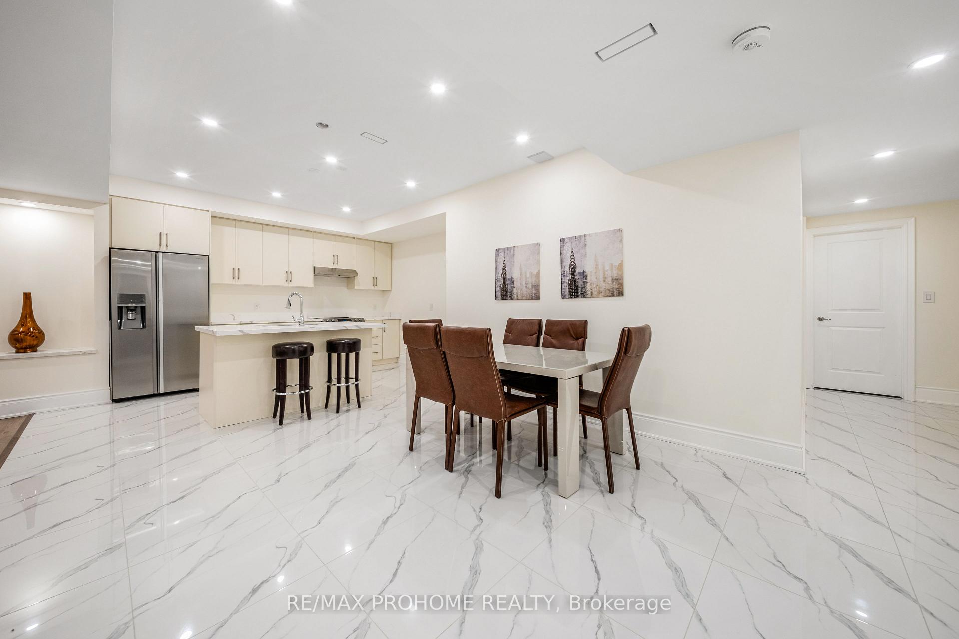 Photo 38 of 48 Silver Sterling Crescent, Vaughan, Vellore Village — HOMEH