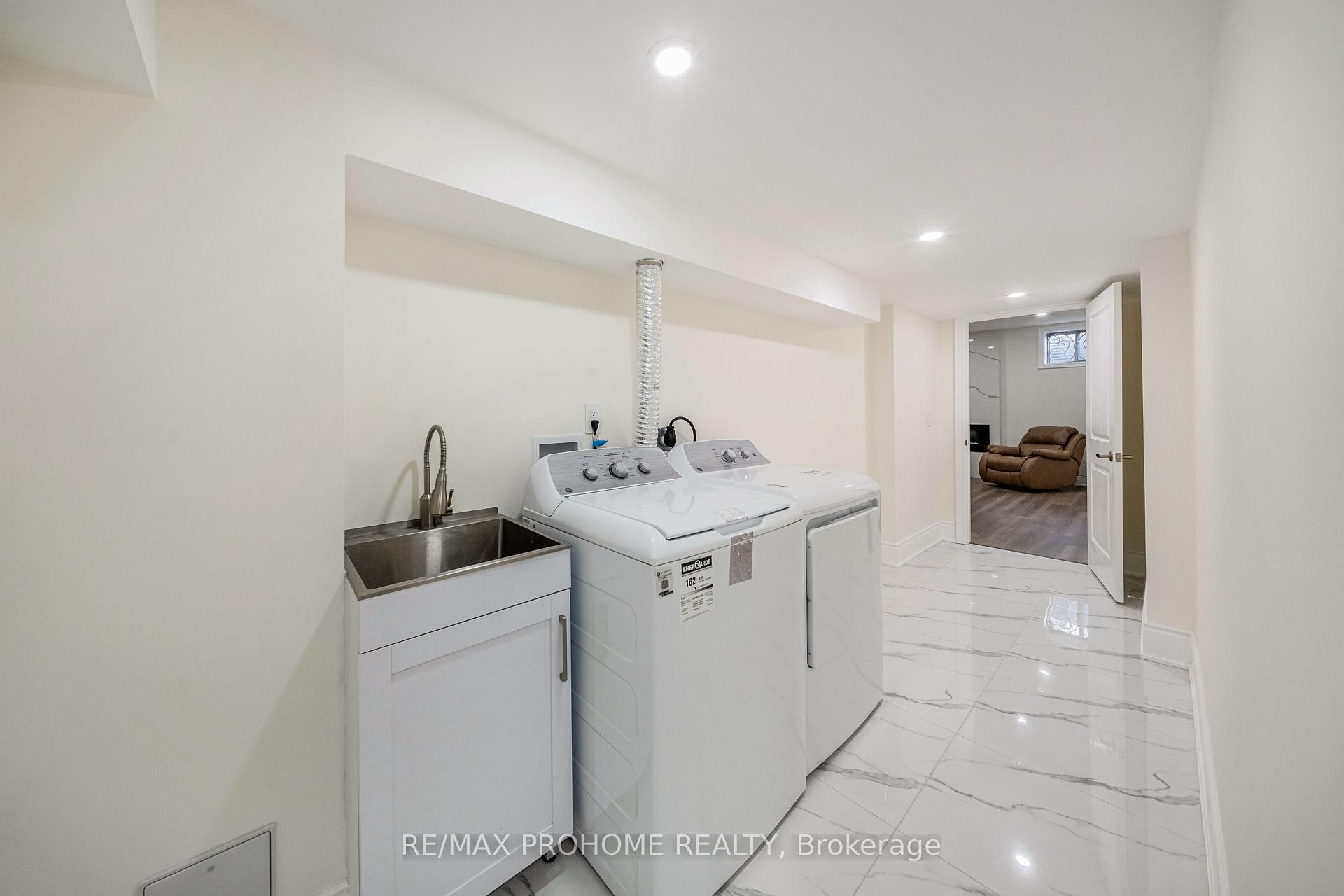 Photo 46 of 48 Silver Sterling Crescent, Vaughan, Vellore Village — HOMEH