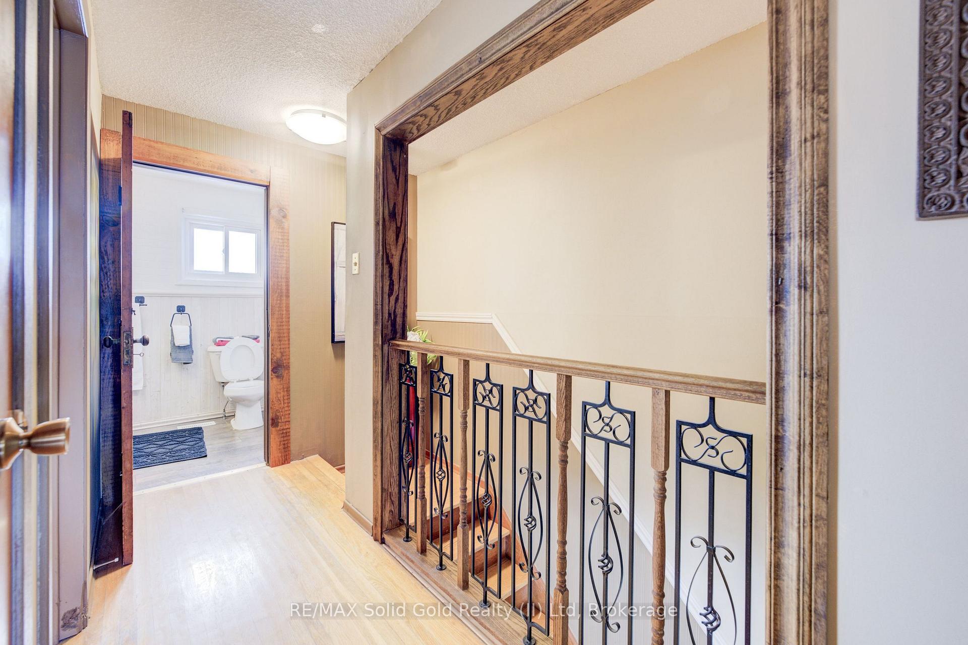 Photo 12 of 89 Oriole Parkway W, Woolwich — HOMEH